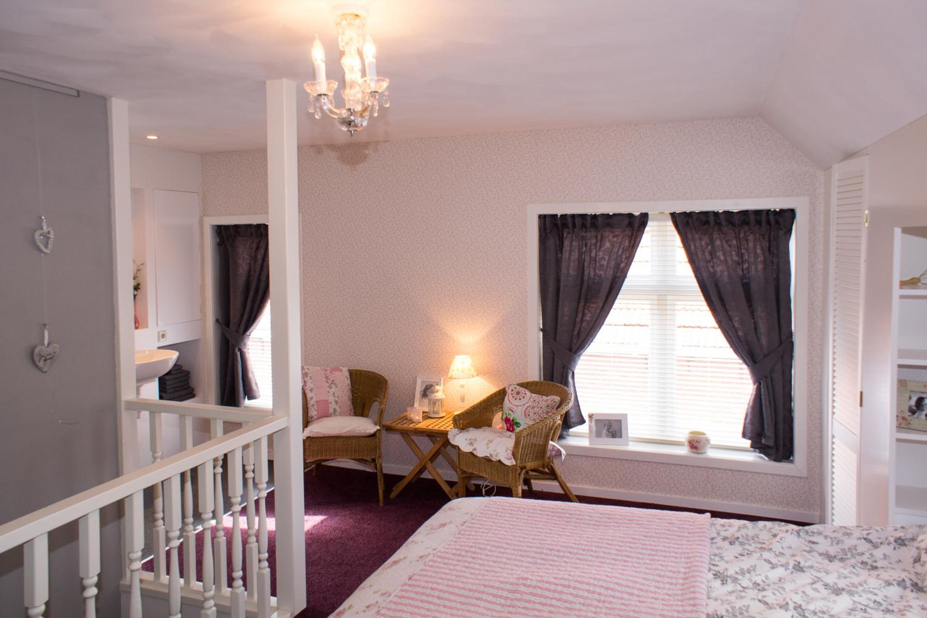 Double Room with Private Bathroom photo 1