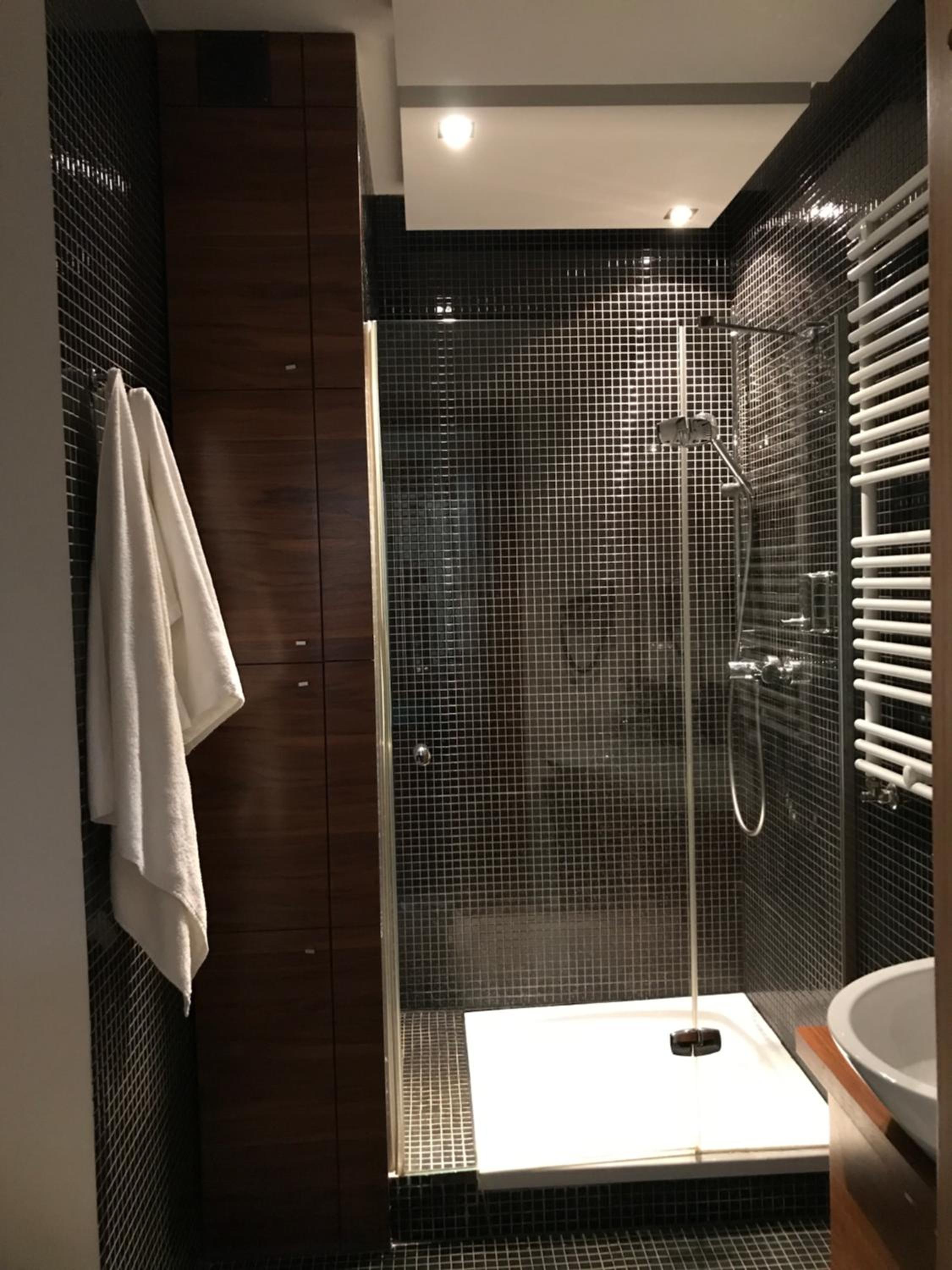Apartment - Photo 1