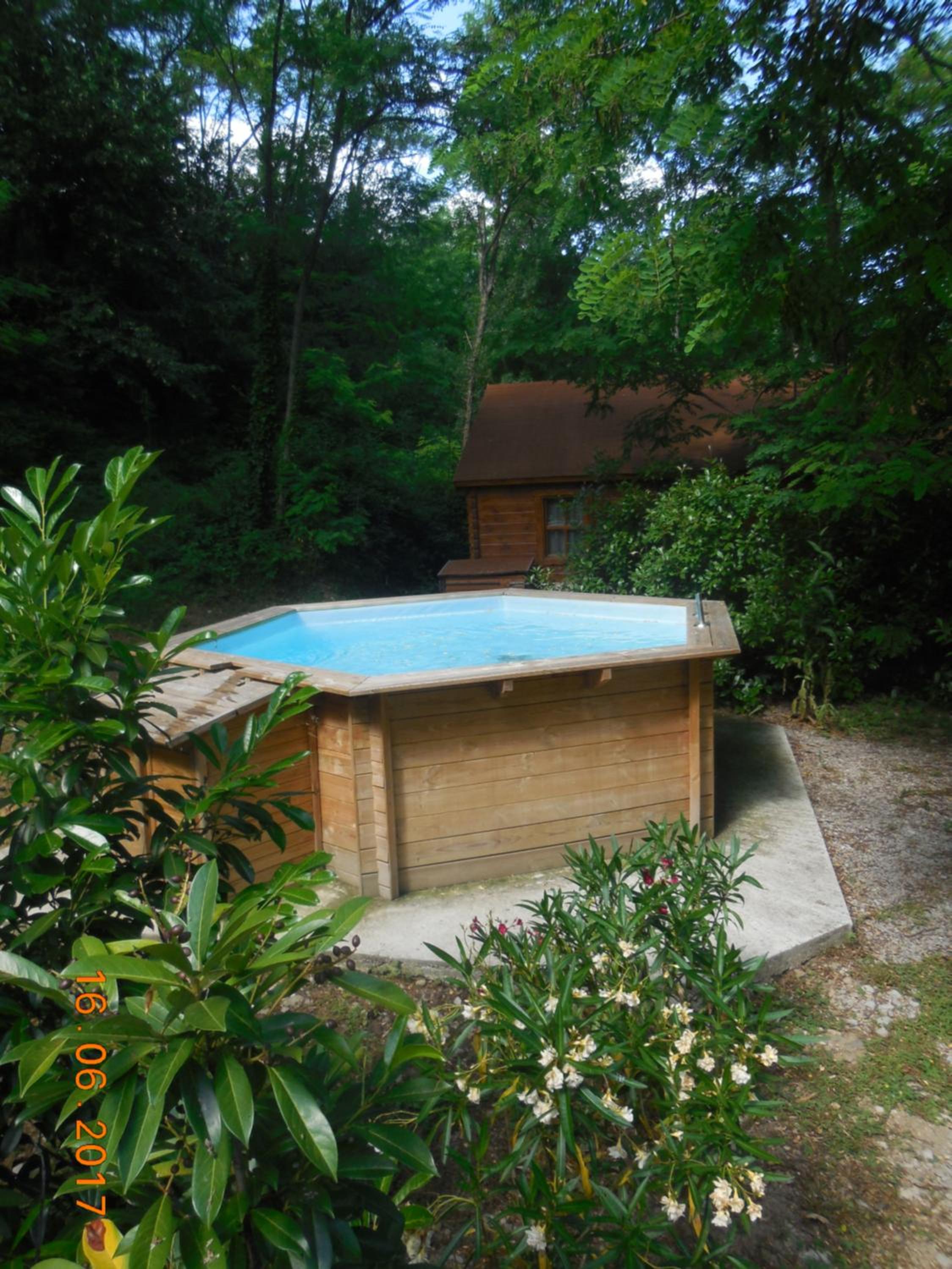 One-Bedroom House - Photo 9