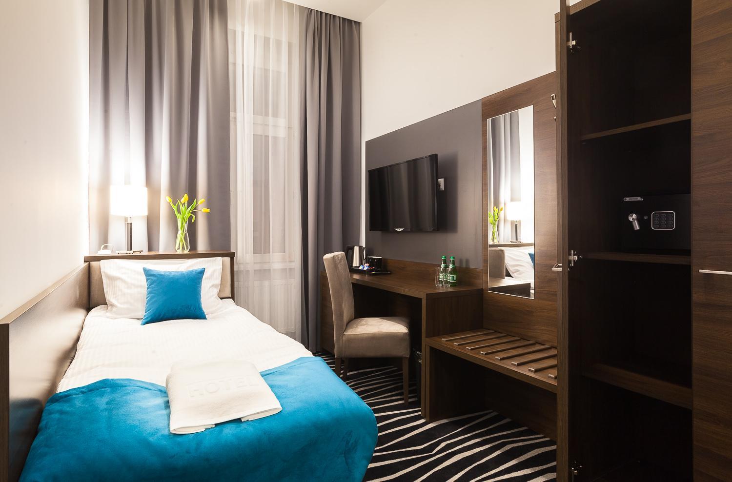 Deluxe Single Room
