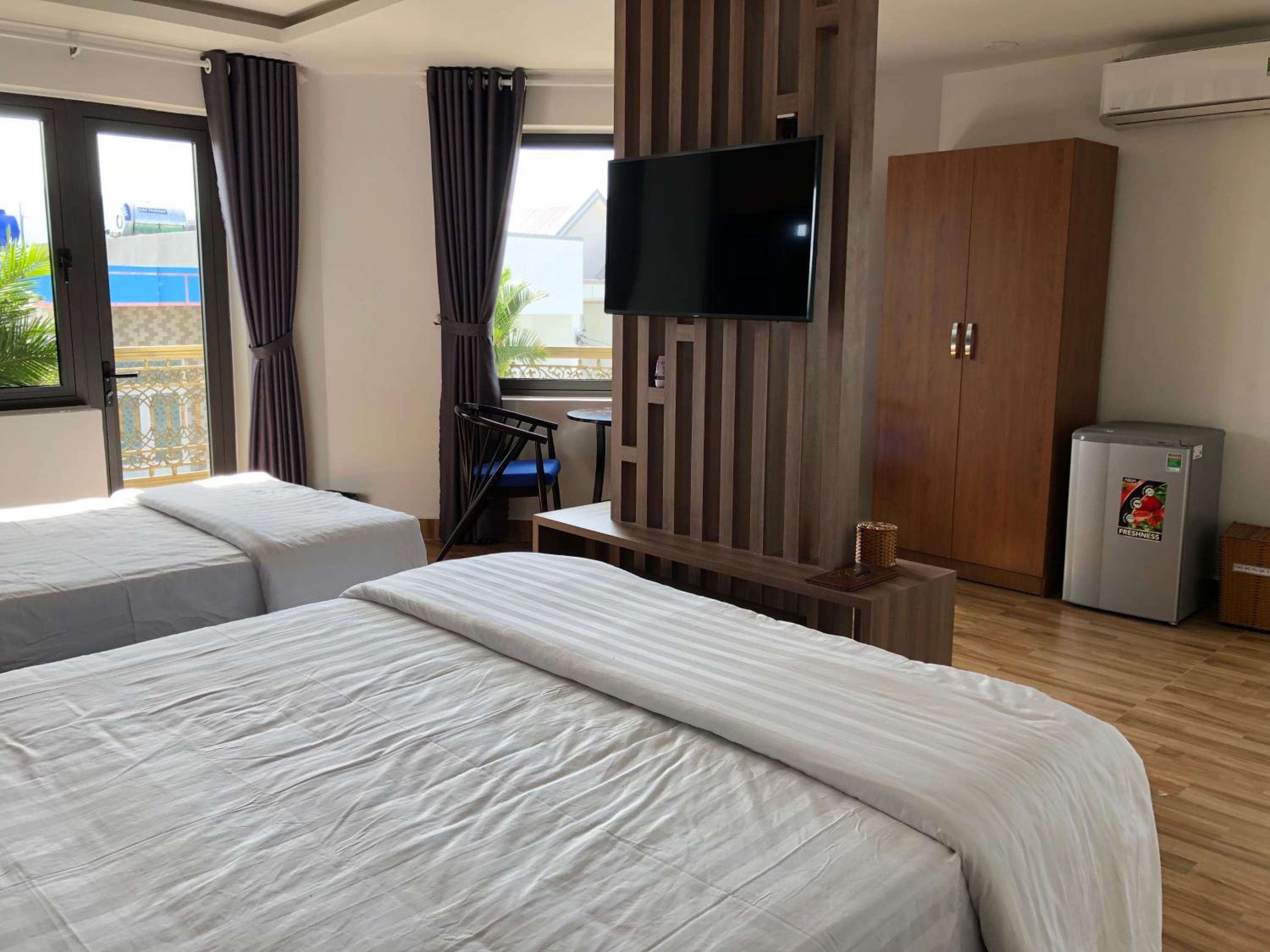 Triple Room with View