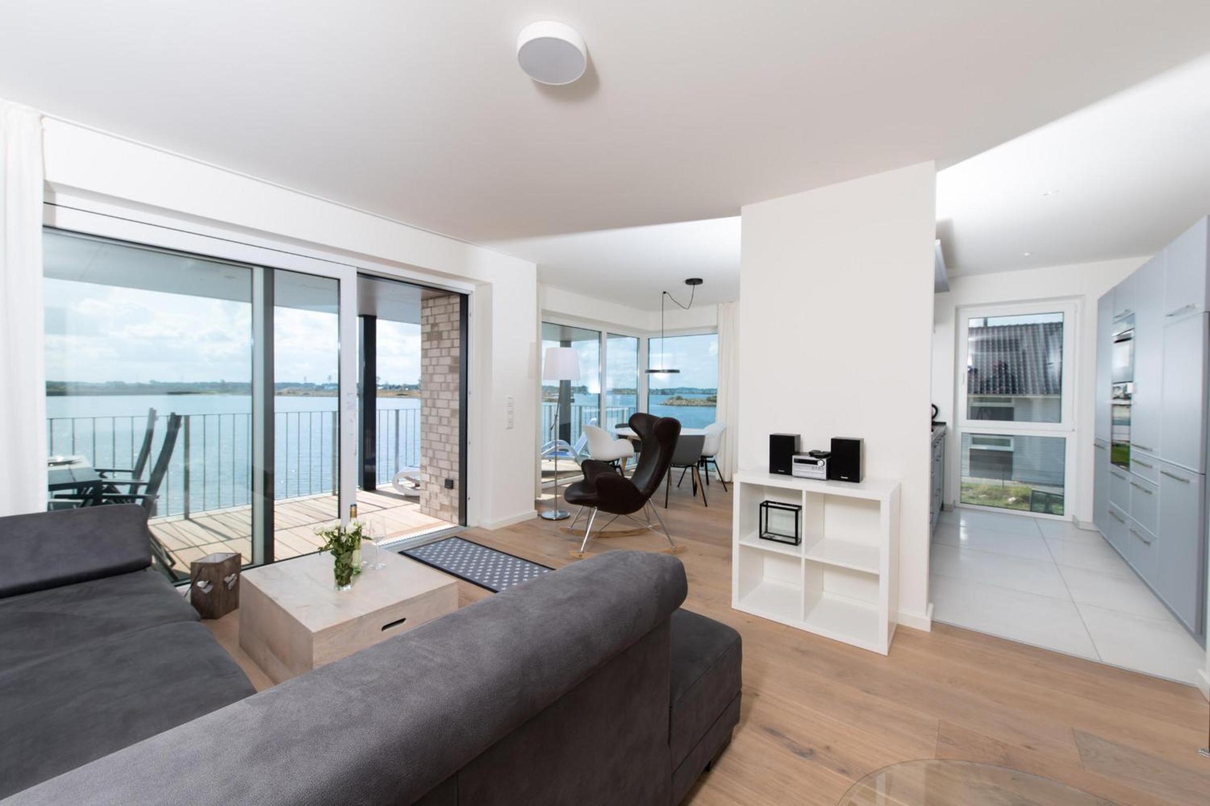 Apartment with Sea View photo 1