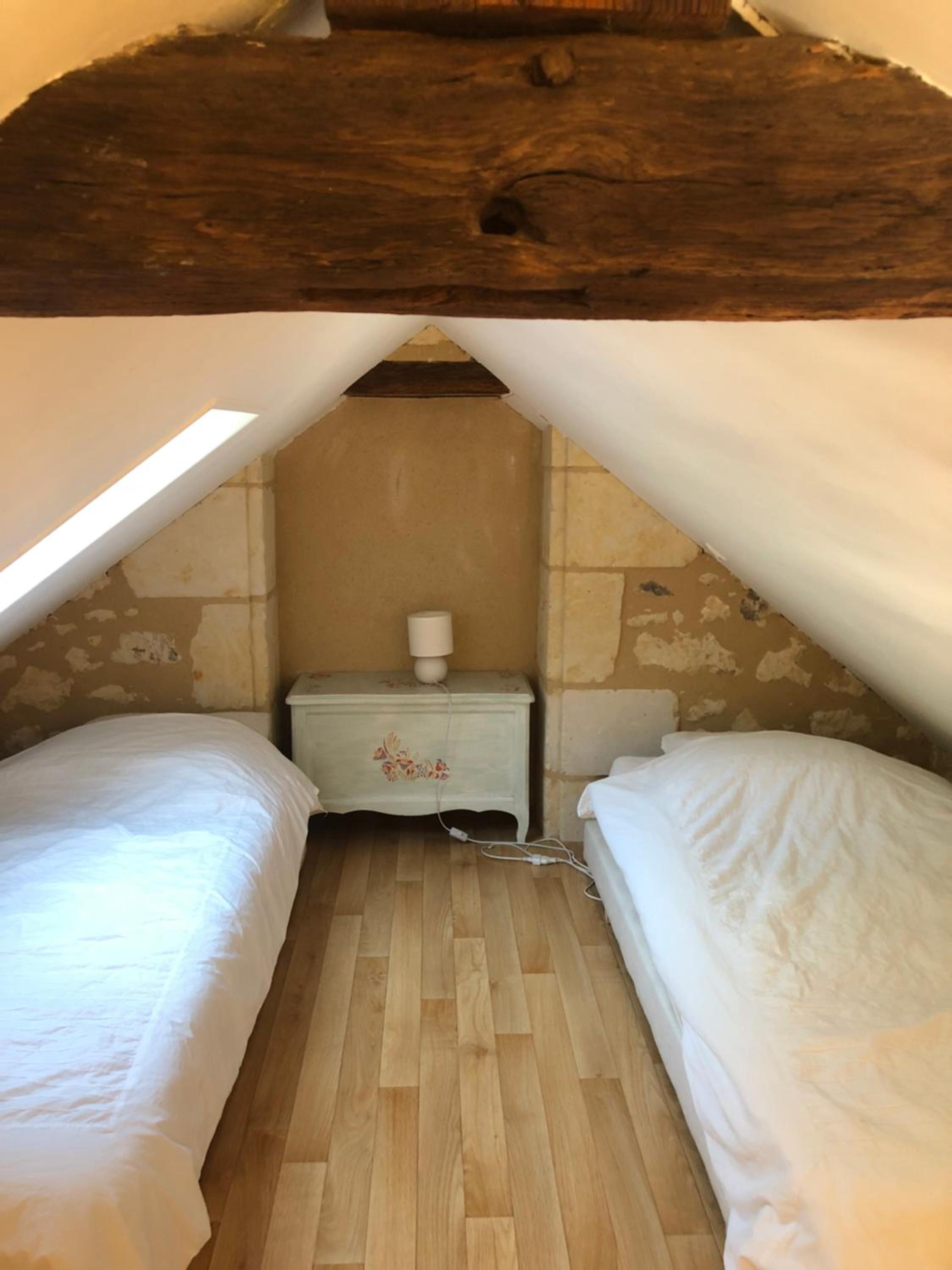 Quadruple Room with Private Bathroom photo 2