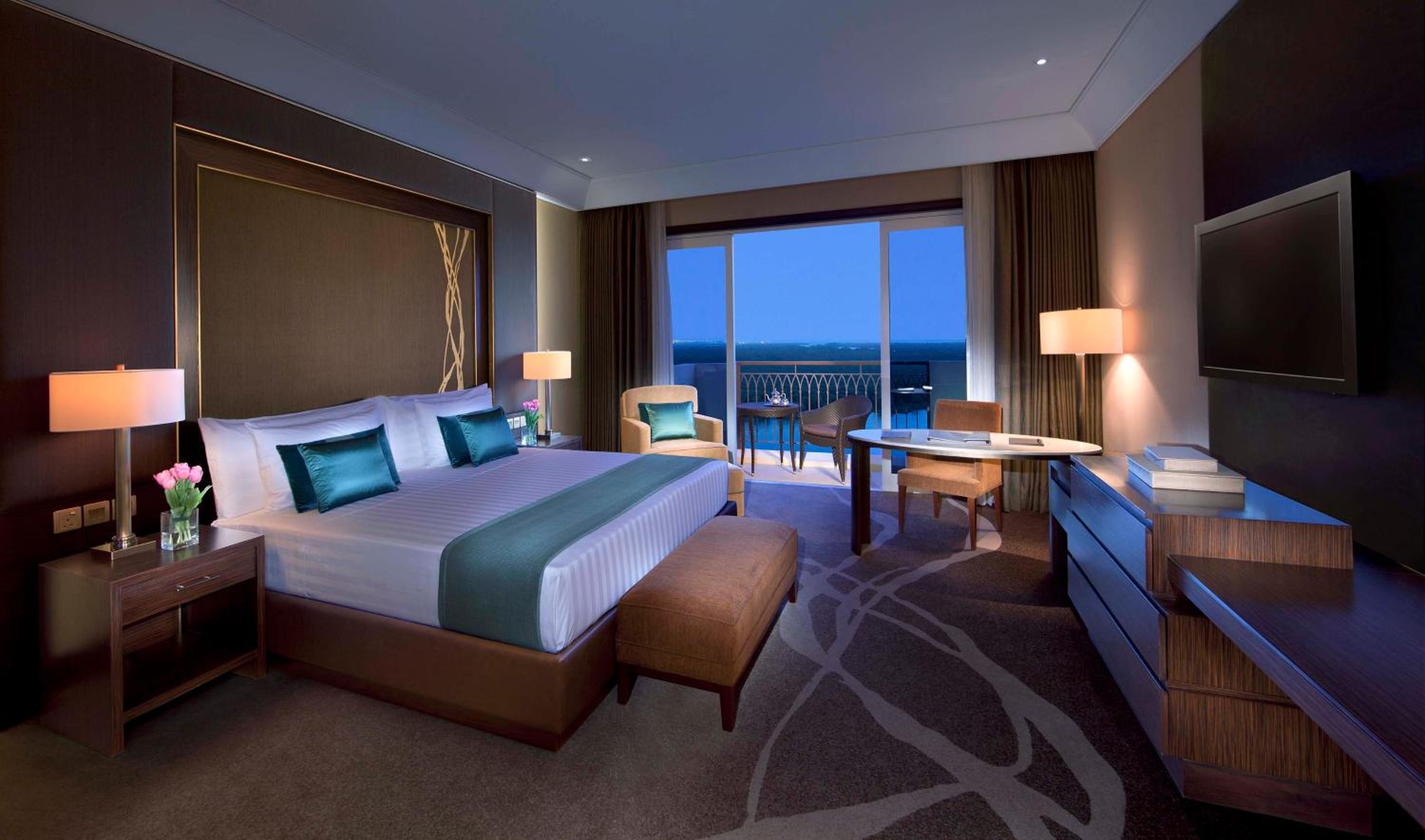 Executive Club Mangroves Balcony Room
