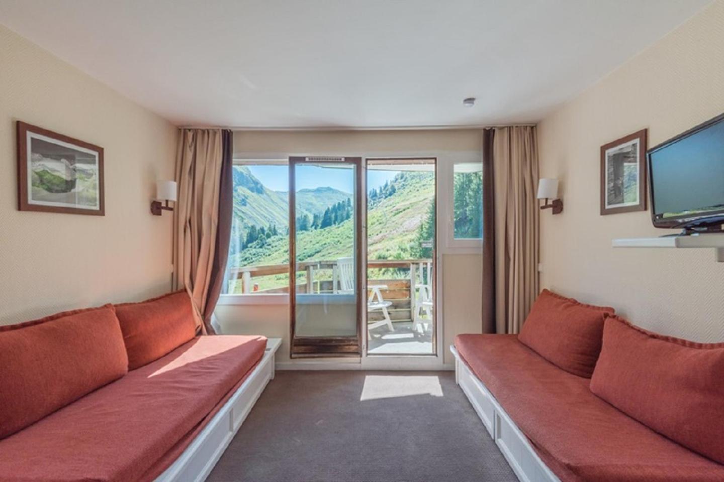 Prestige One-Bedroom Apartment (5 People)