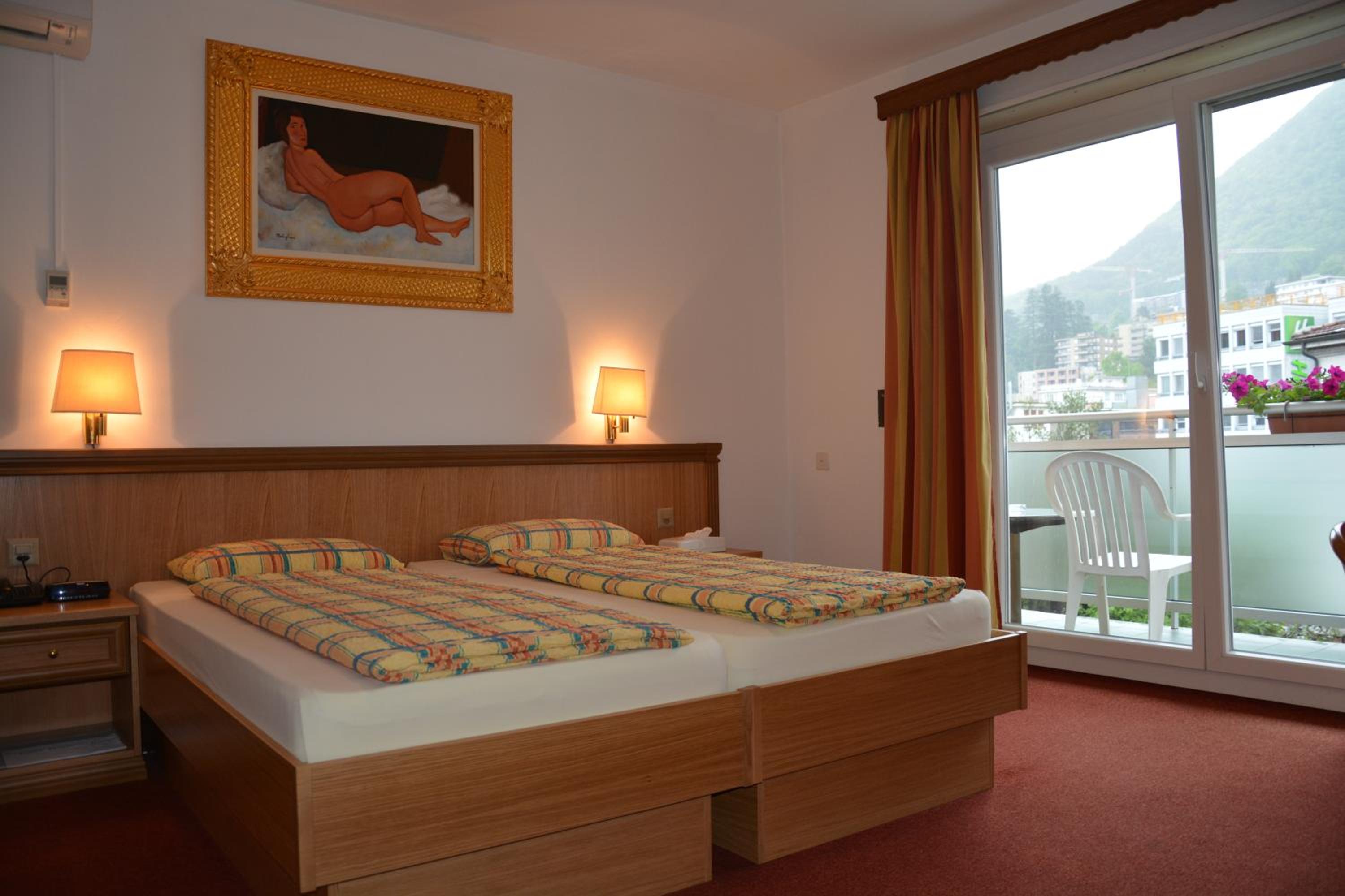 Standard Double Room photo 3