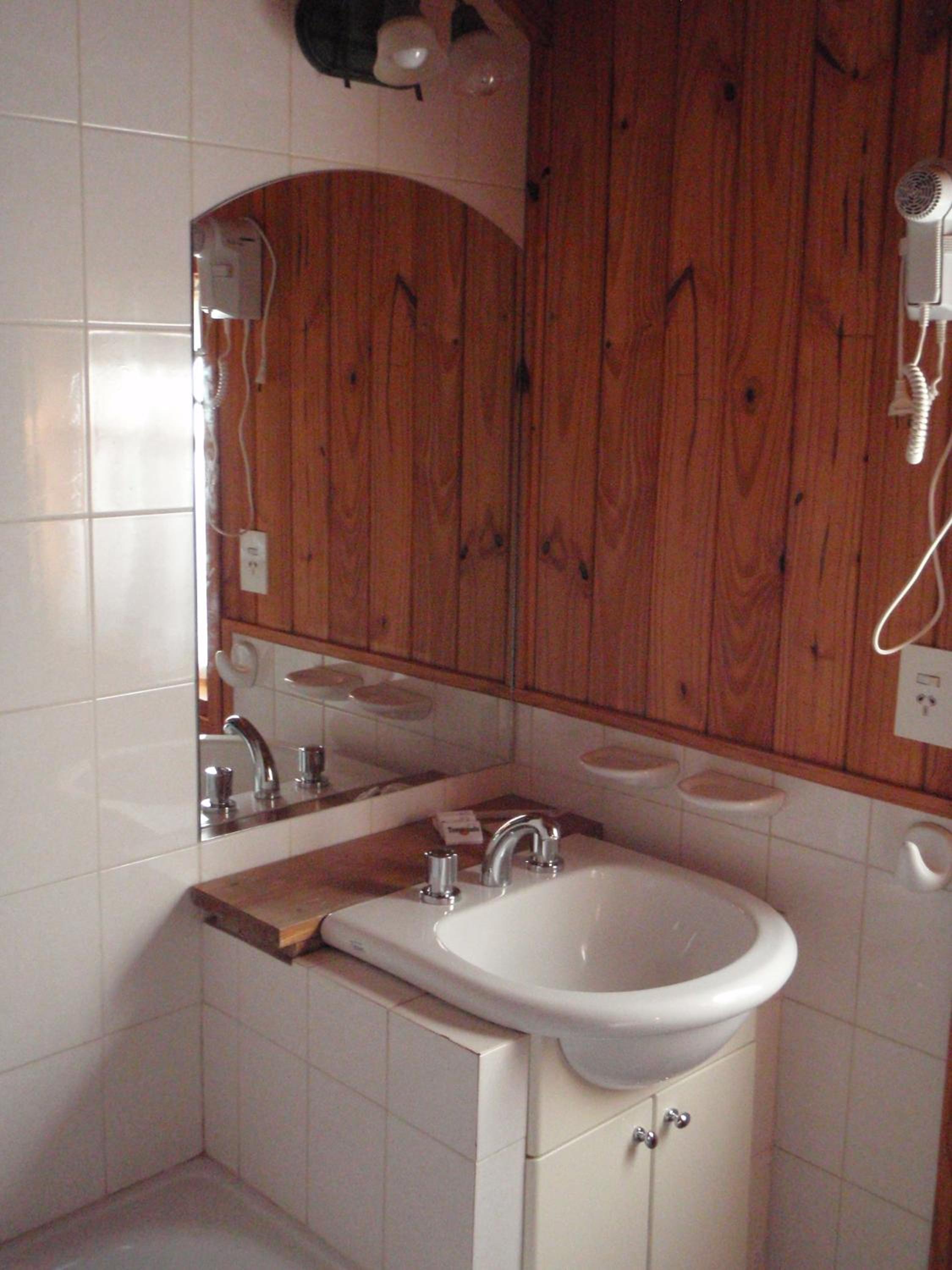 Bungalow (6 Adults) photo 2