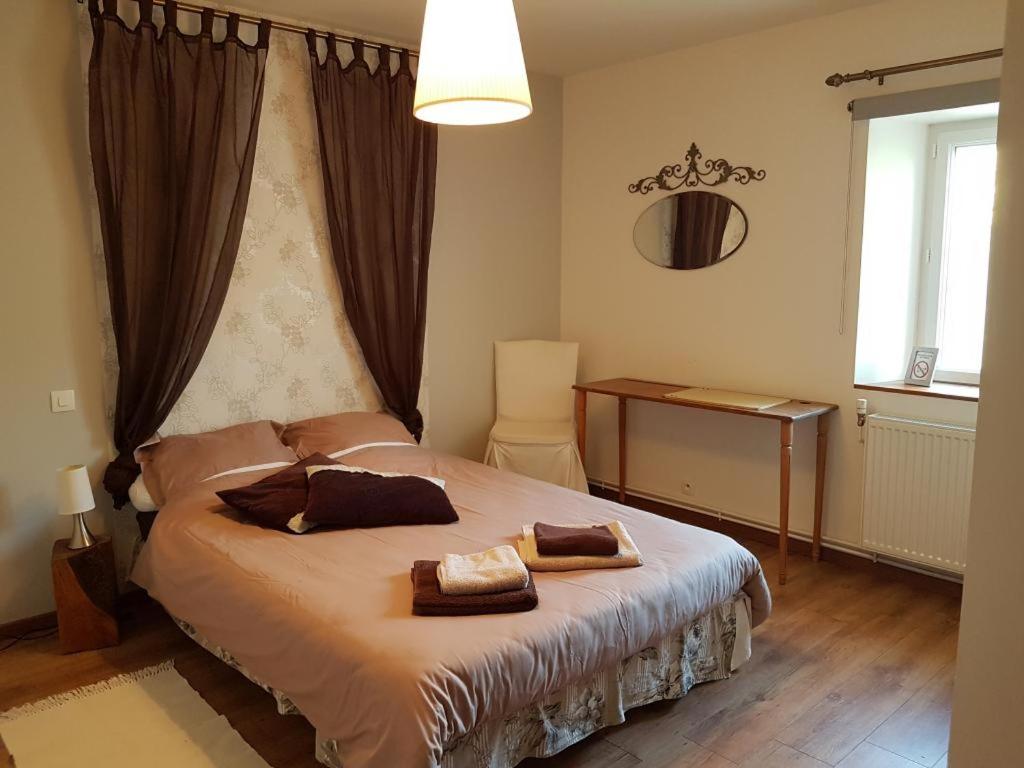 Double Room with Private Bathroom - Photo 3