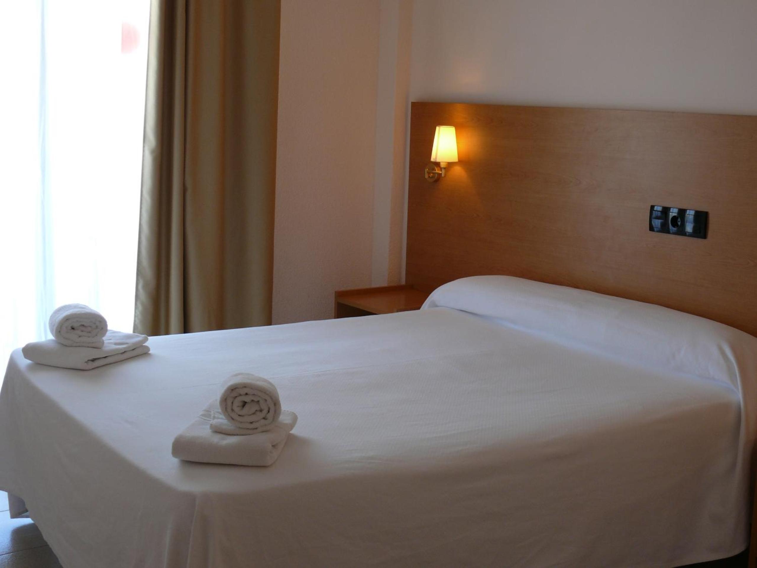 Economy Single Room