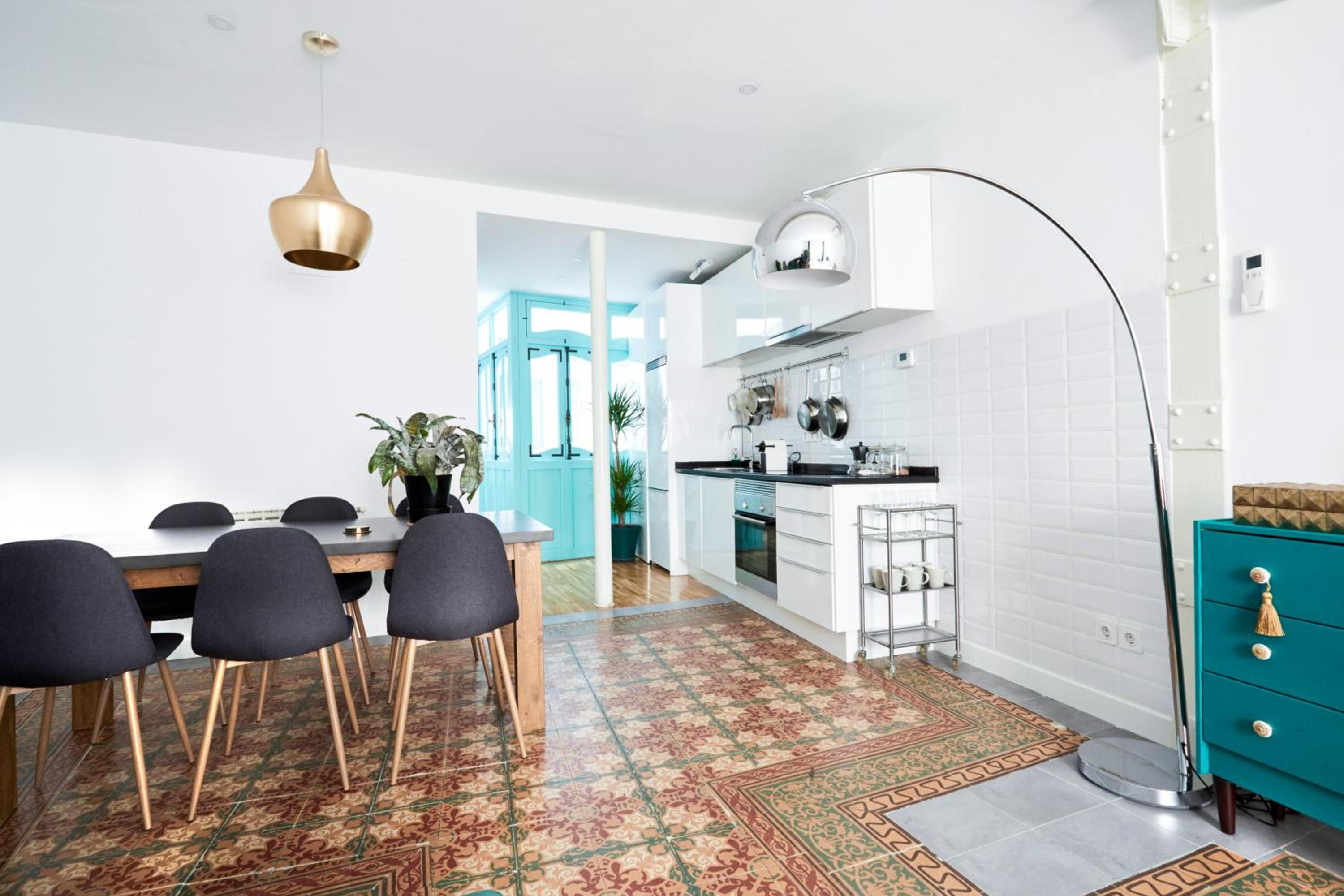 Deluxe Apartment
