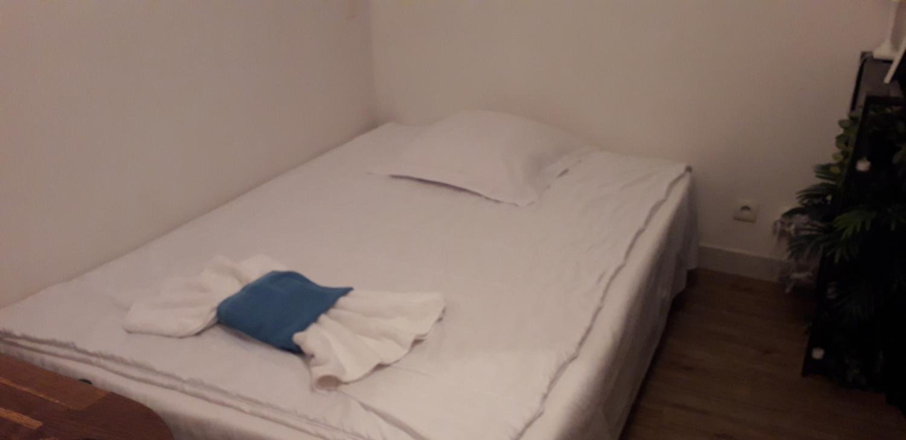 Standard Single Room with Shower photo 1