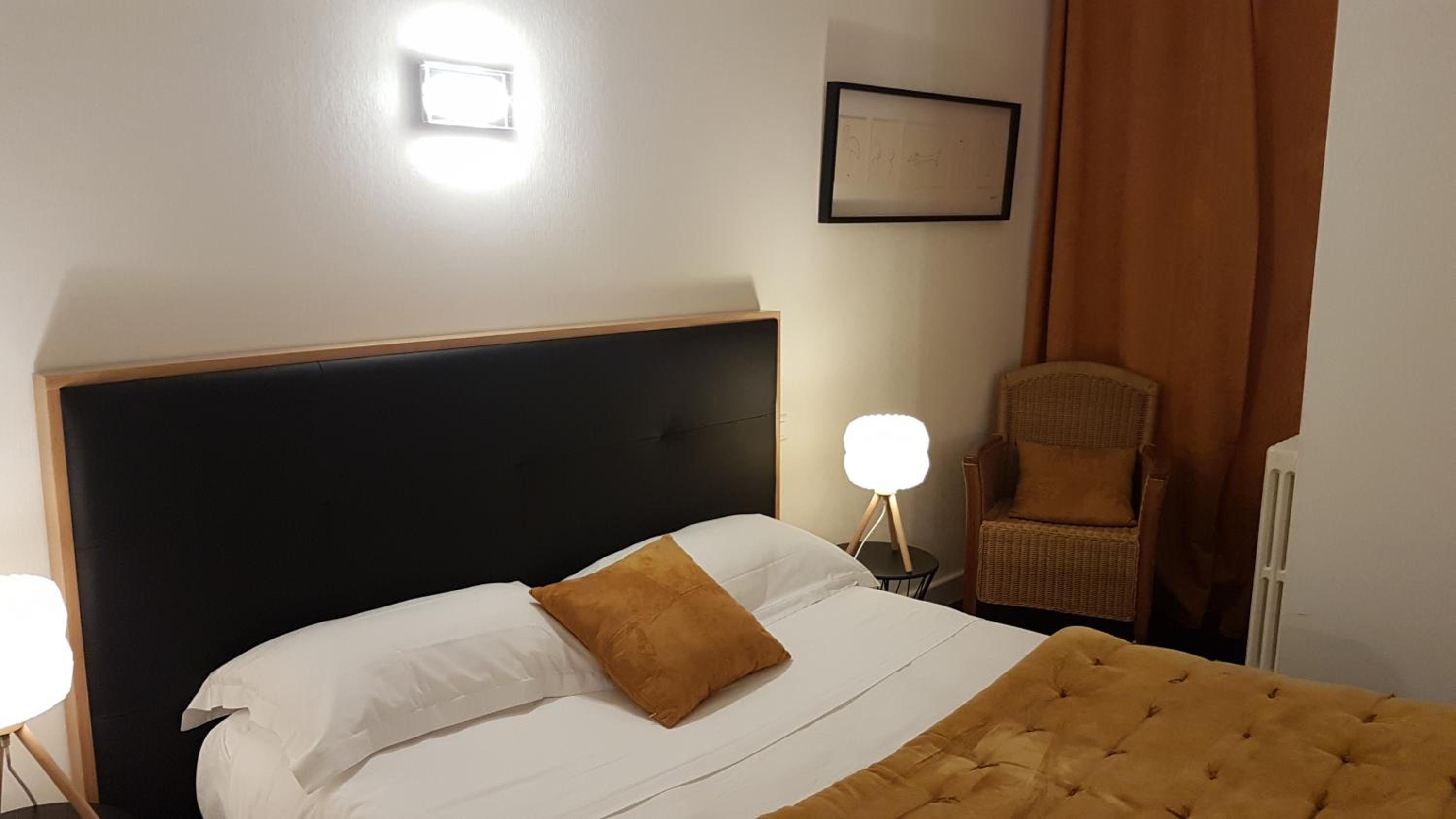Single Room photo 2