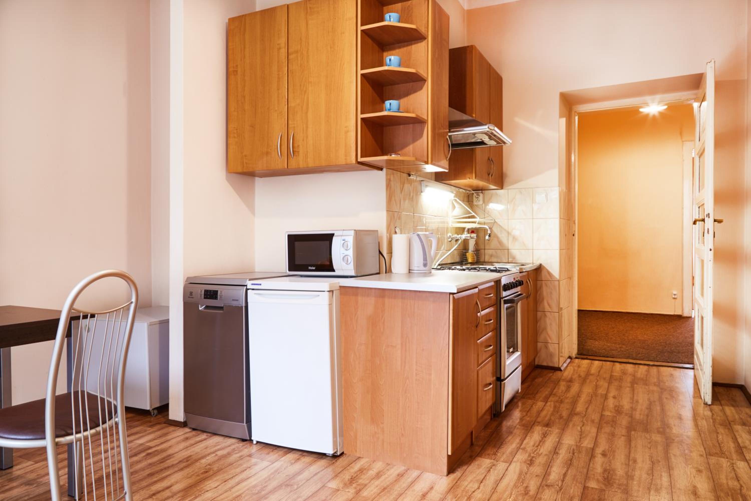 Two-Bedroom Apartment - Photo 9