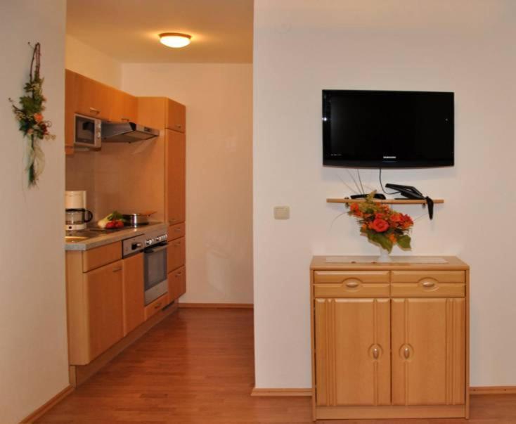 One-Bedroom Apartment with Balcony photo 2