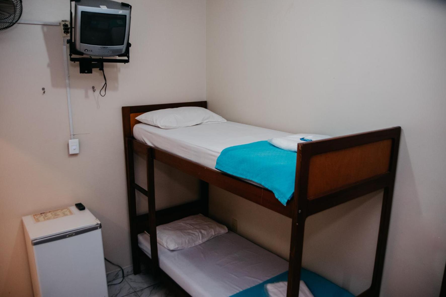 Budget Twin Room photo 3