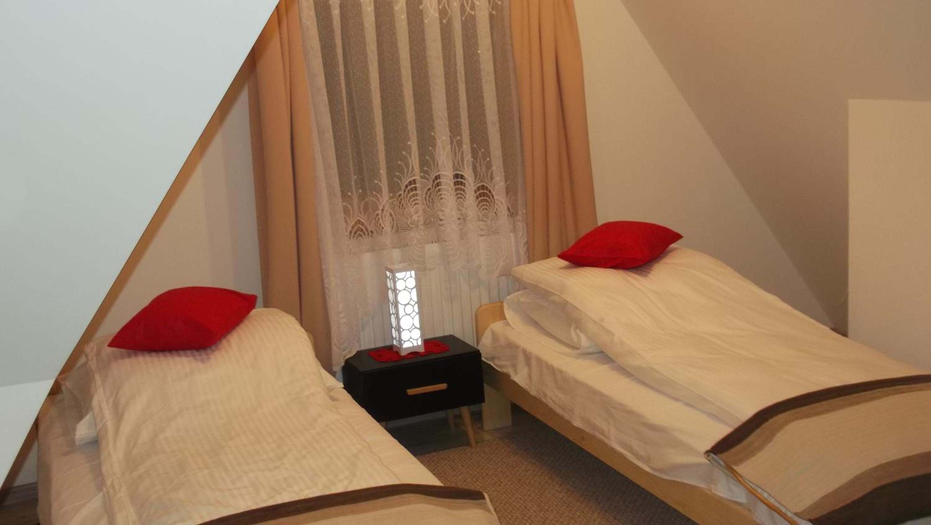 Apartment - Attic photo 2