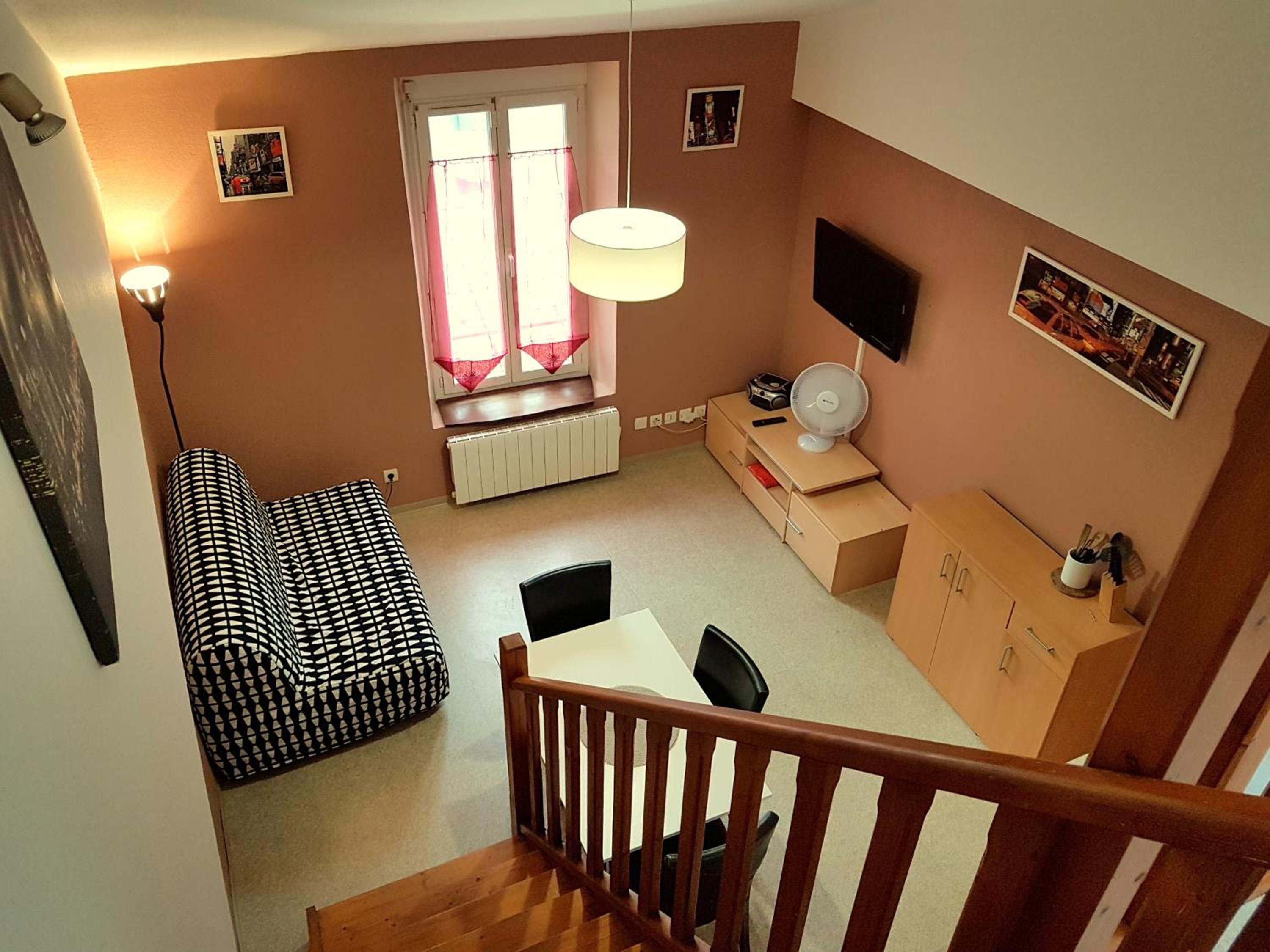 Apartment - Split Level photo 1