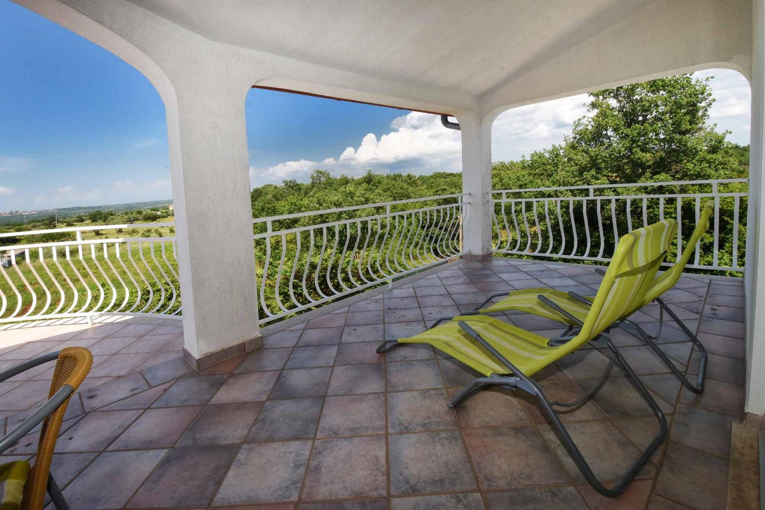 Penthouse Apartment with Sea View - Photo 9