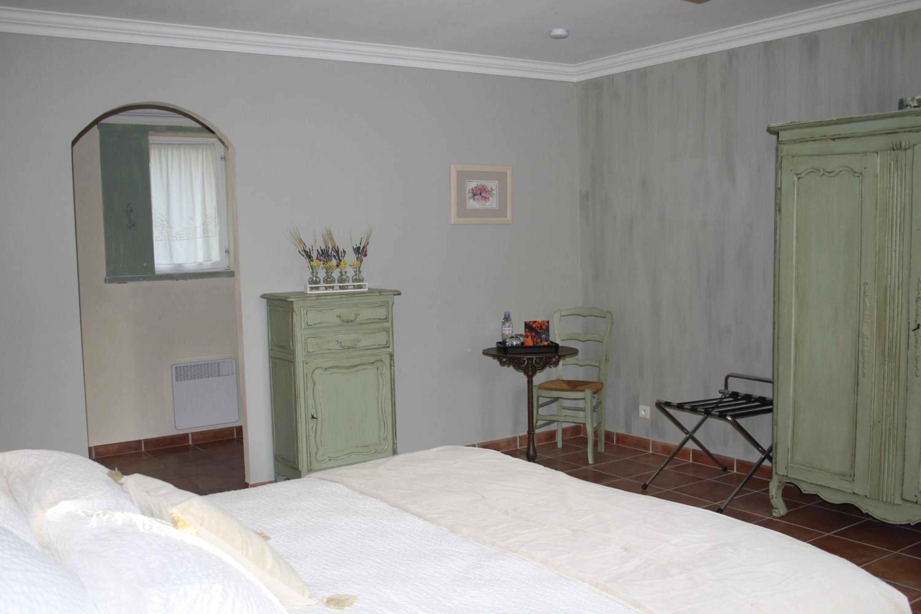 King Room with Garden View