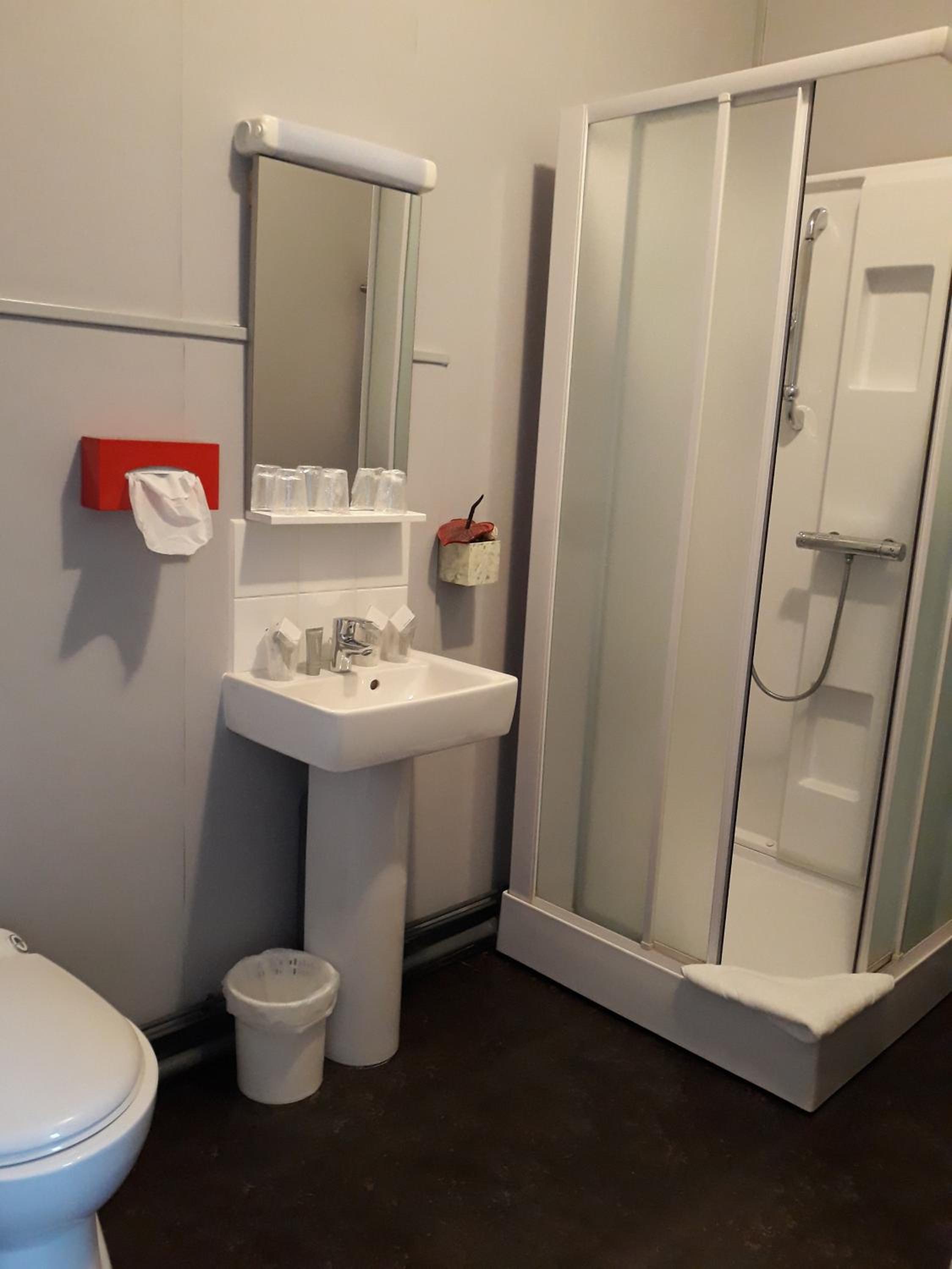Basic Triple Room
