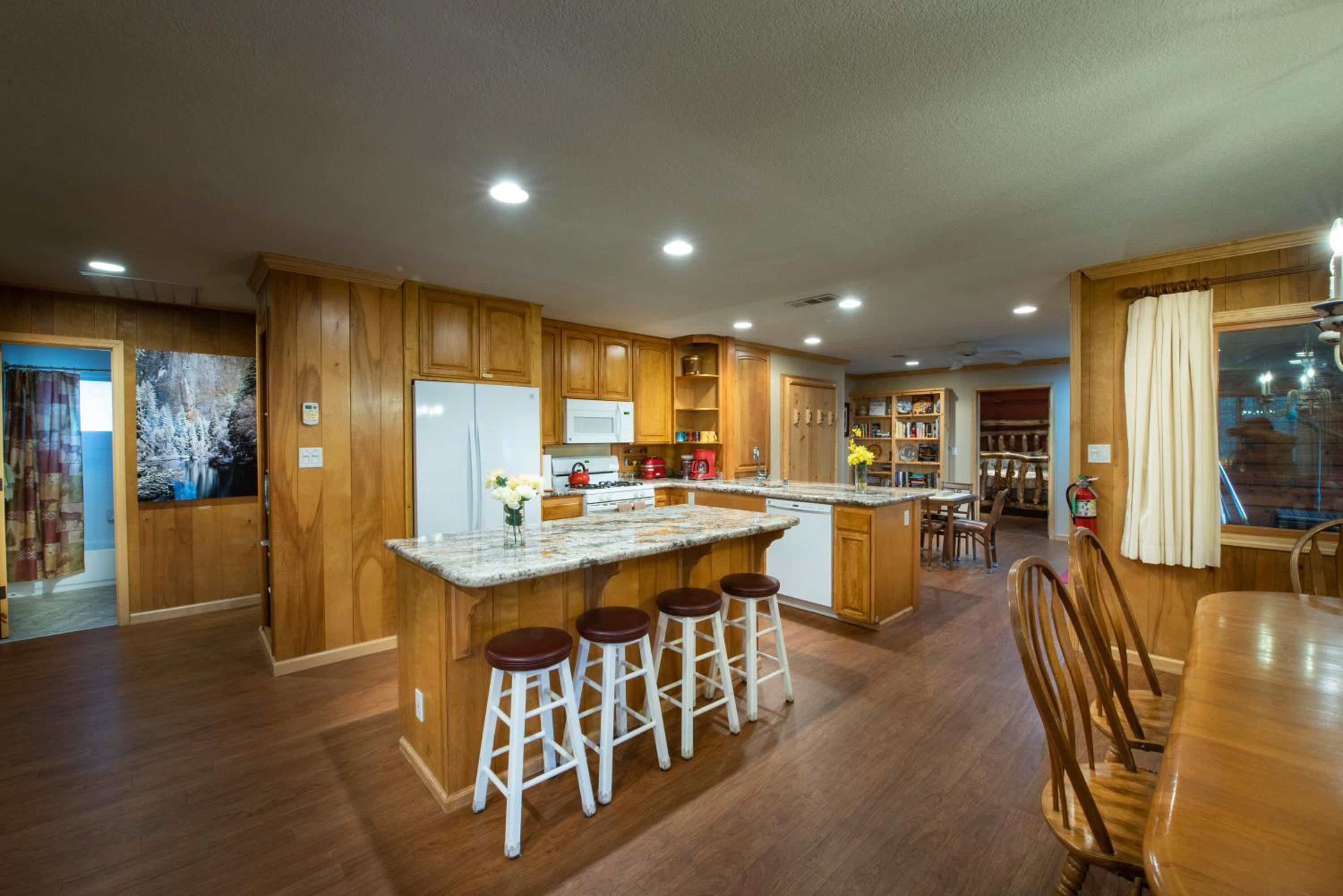 Three-Bedroom Holiday Home  photo 2