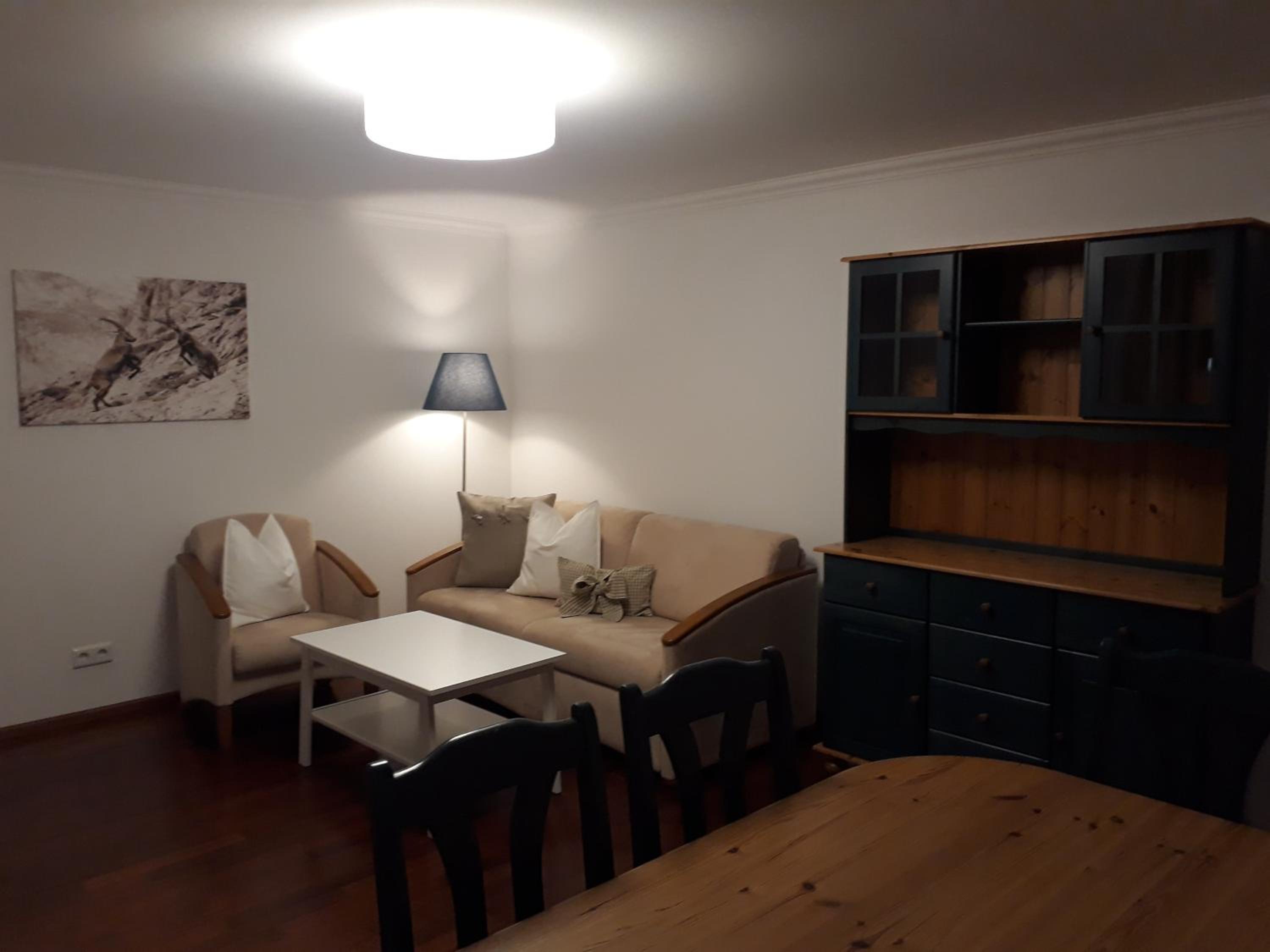 Apartment photo 3