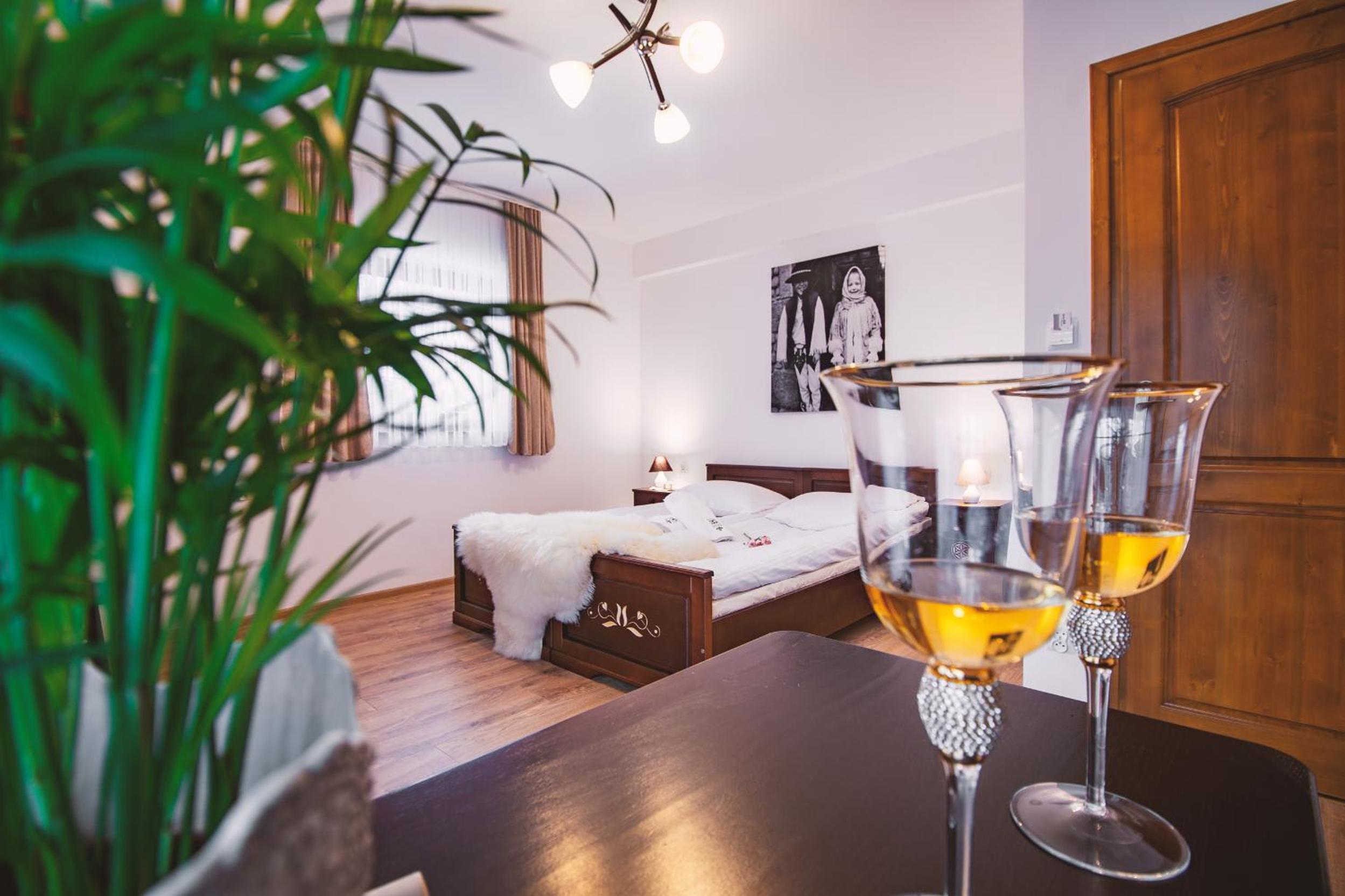 Double Room - Photo 1