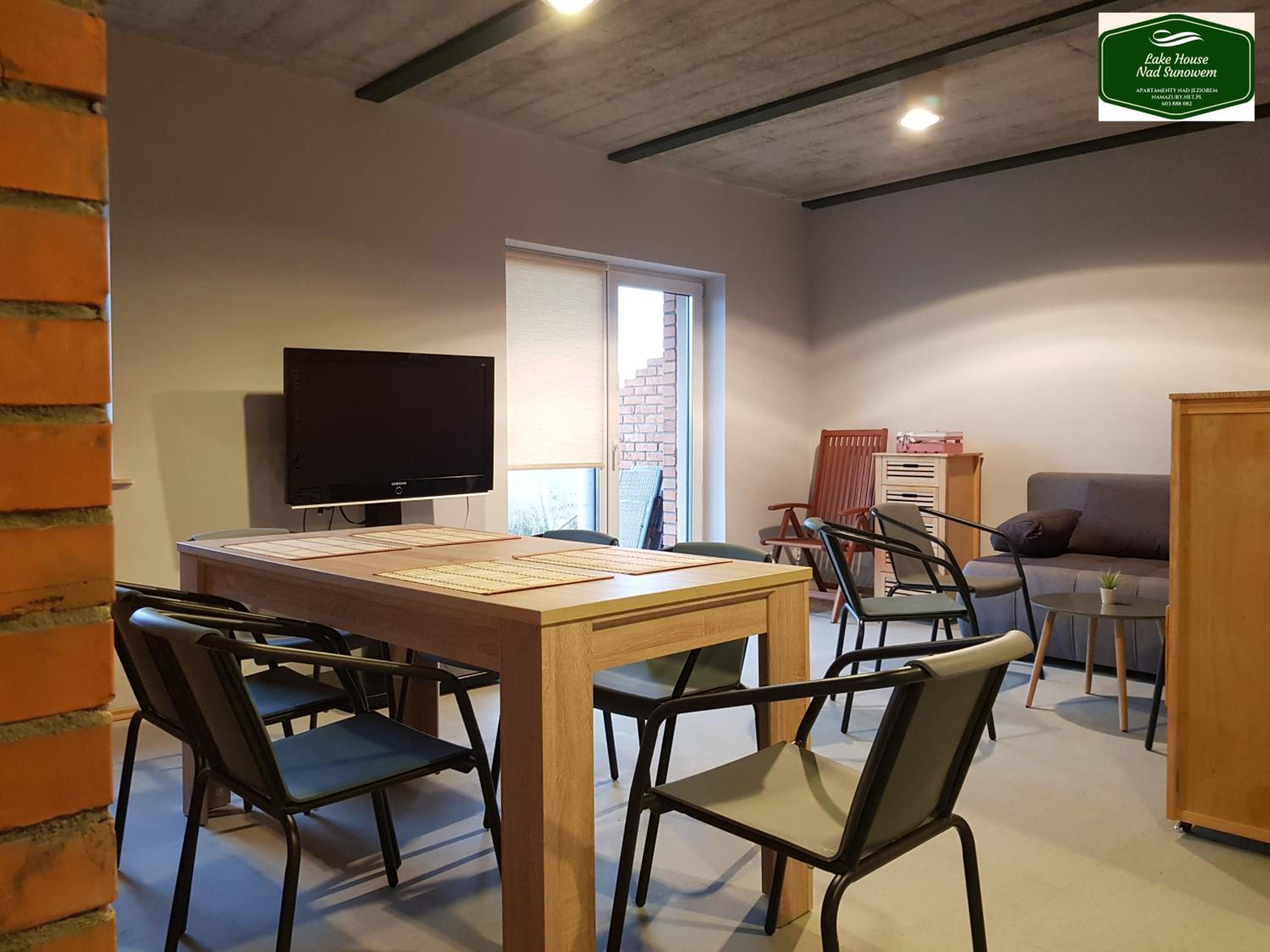 Duplex Suite - Photo 14