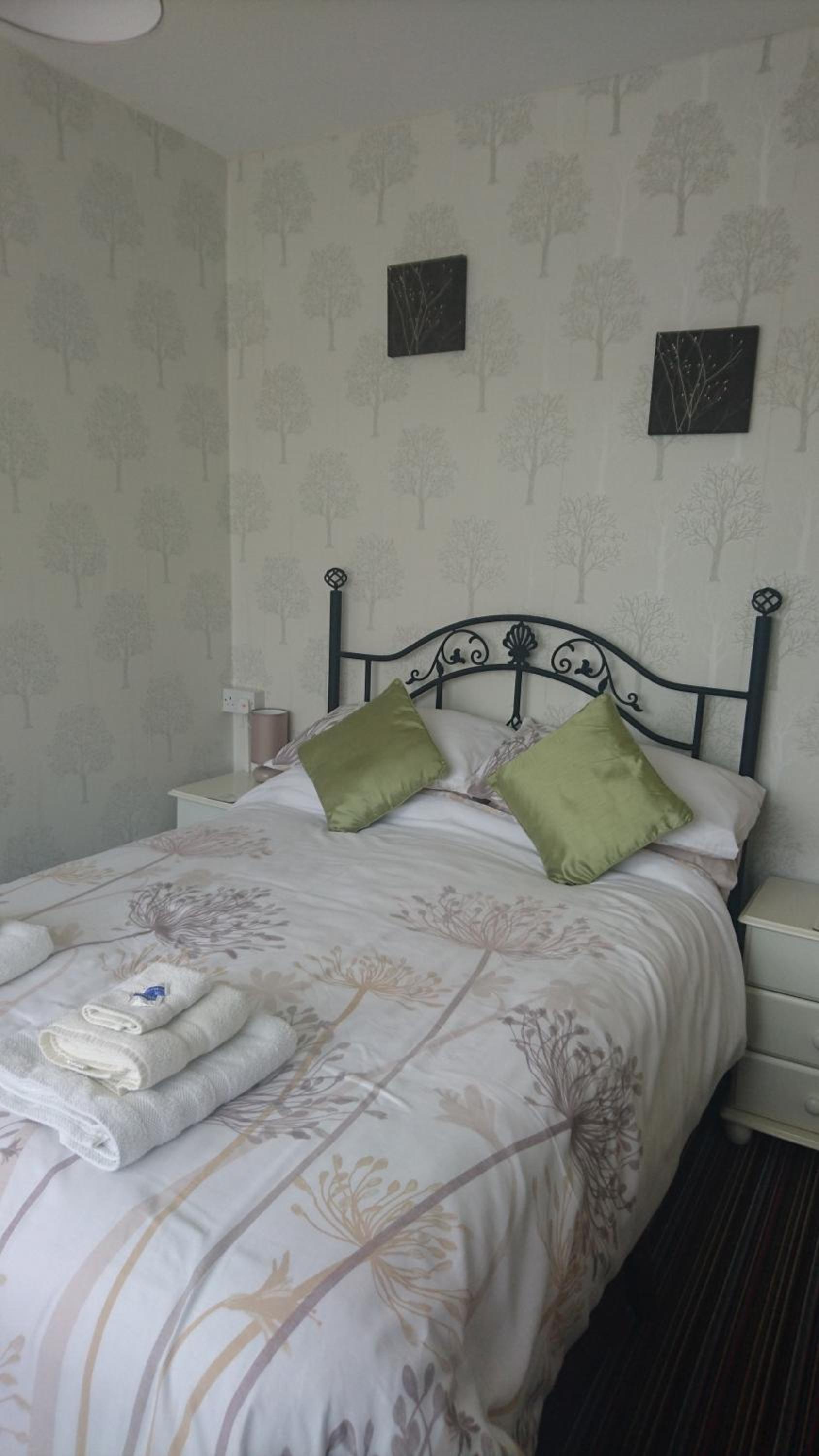 Double Room with Private Bathroom