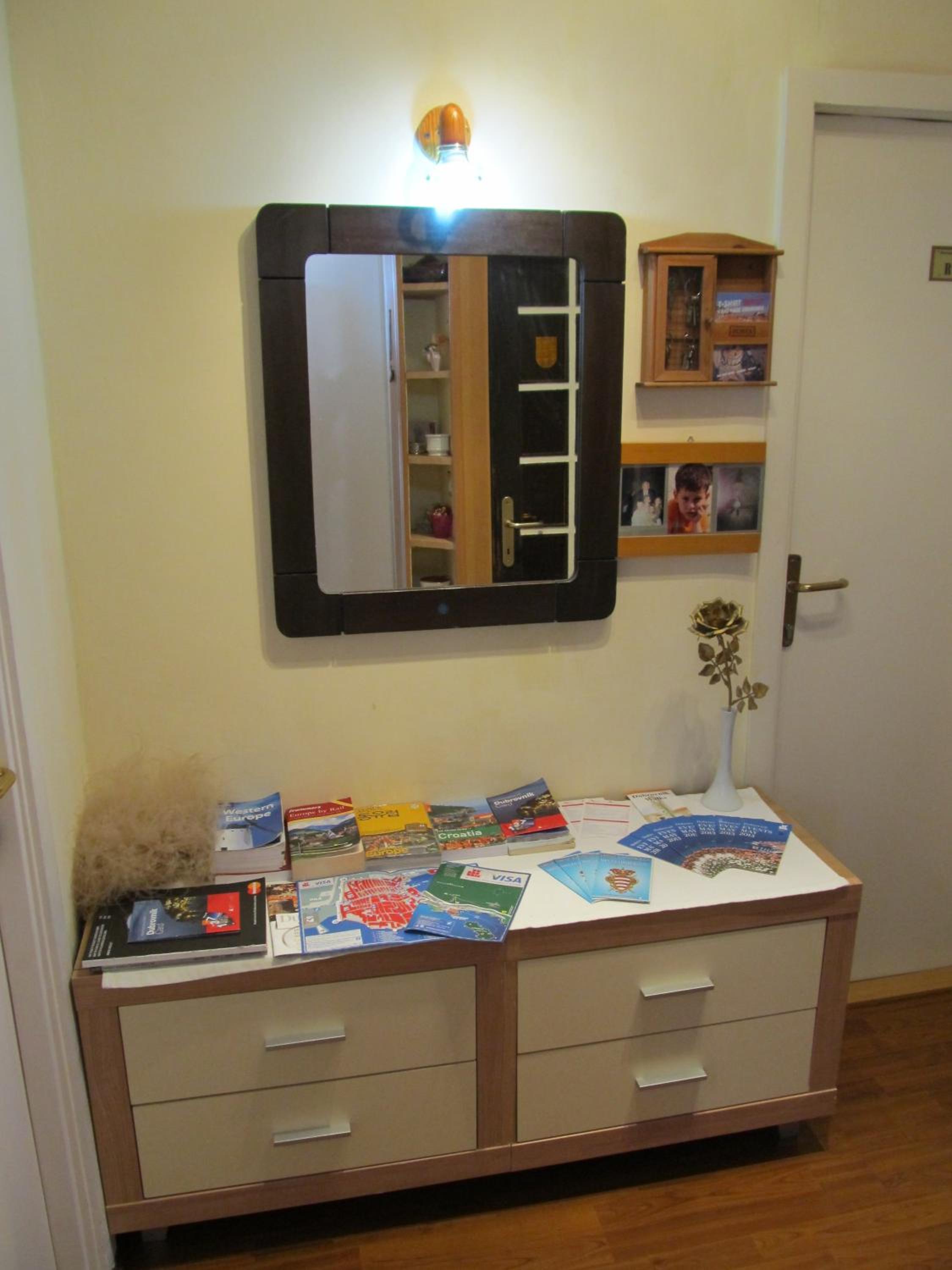 Single Room with Shared Bathroom and Balcony