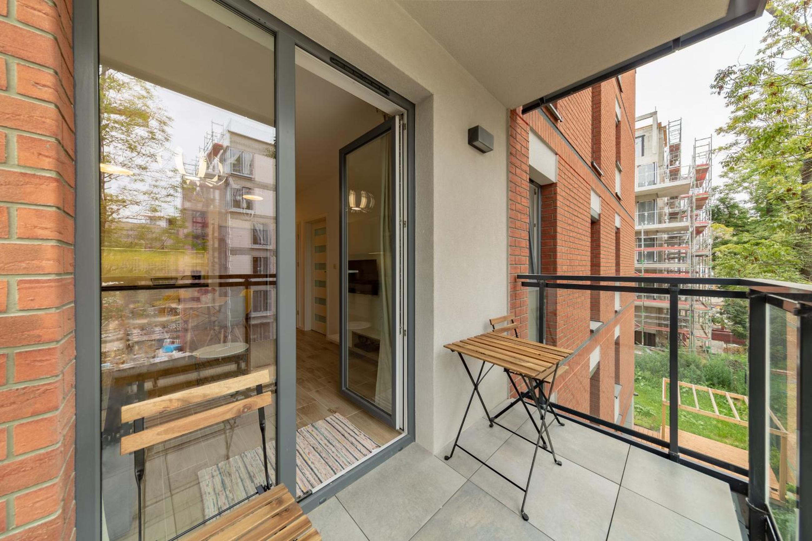 One-Bedroom Apartment - Photo 6