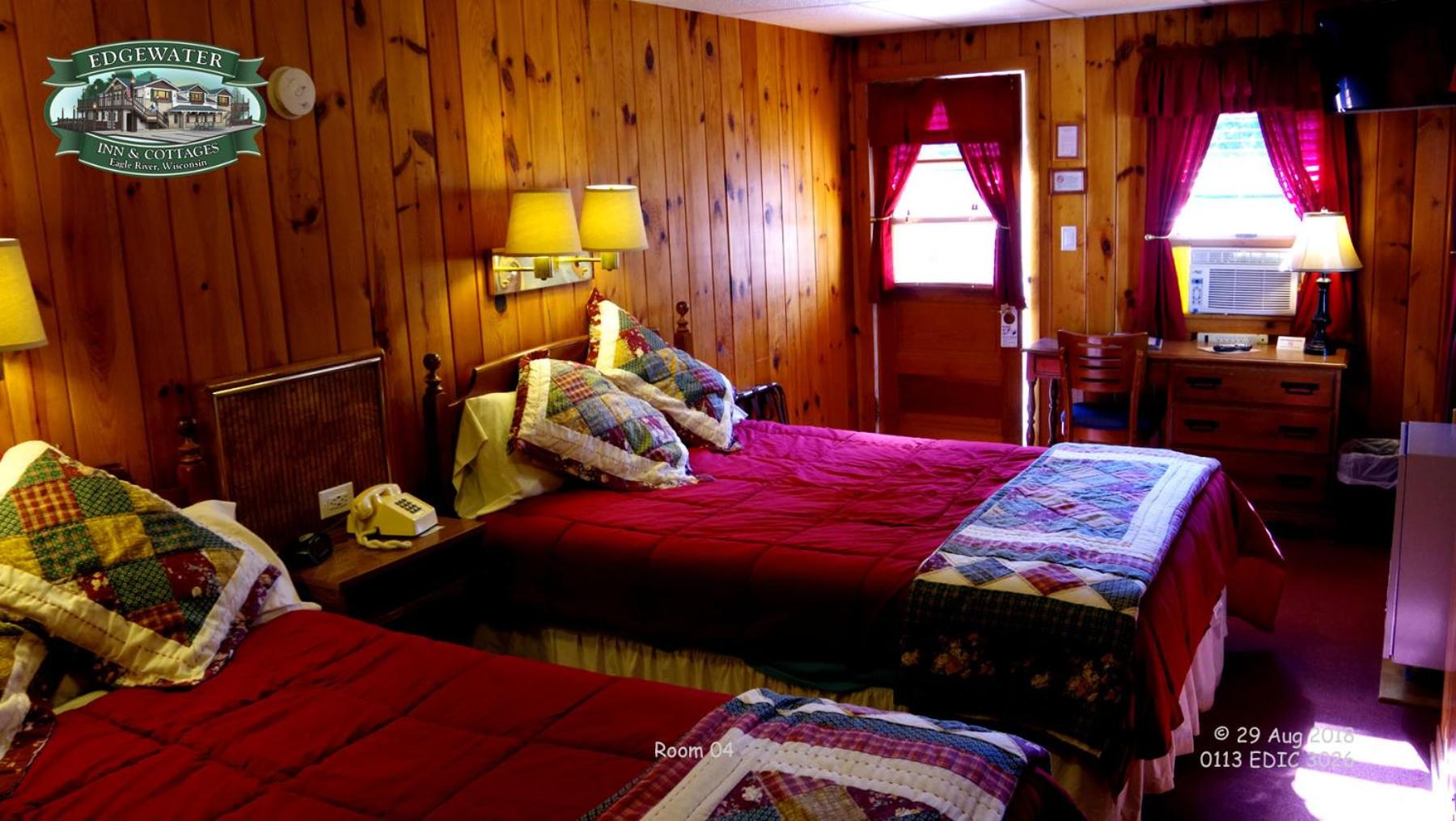 Queen Room photo 1