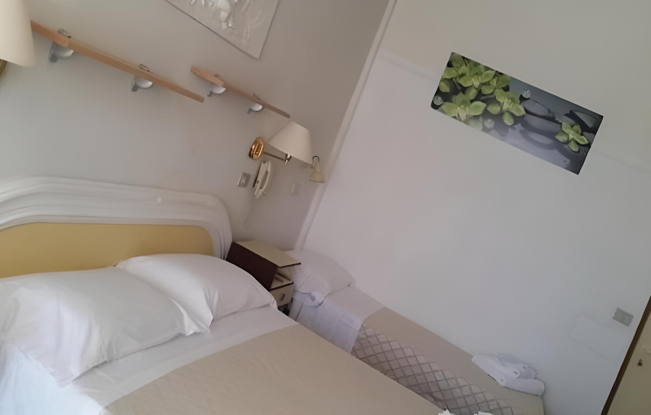 Comfort Triple Room