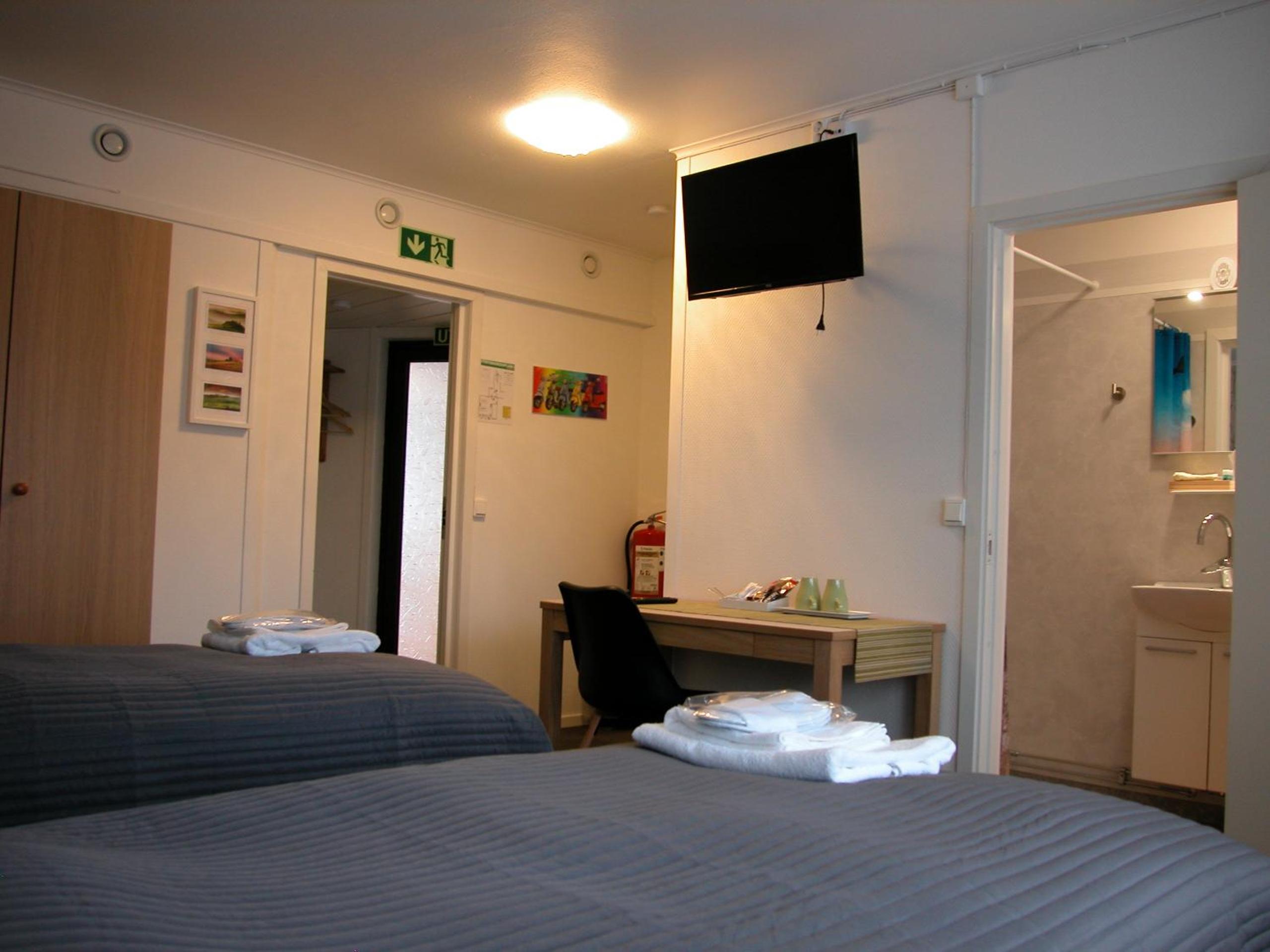 Twin Room photo 2