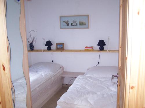 Two-Bedroom Bungalow photo 1