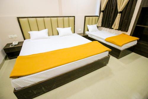 Deluxe Triple Room - Indian nationals only