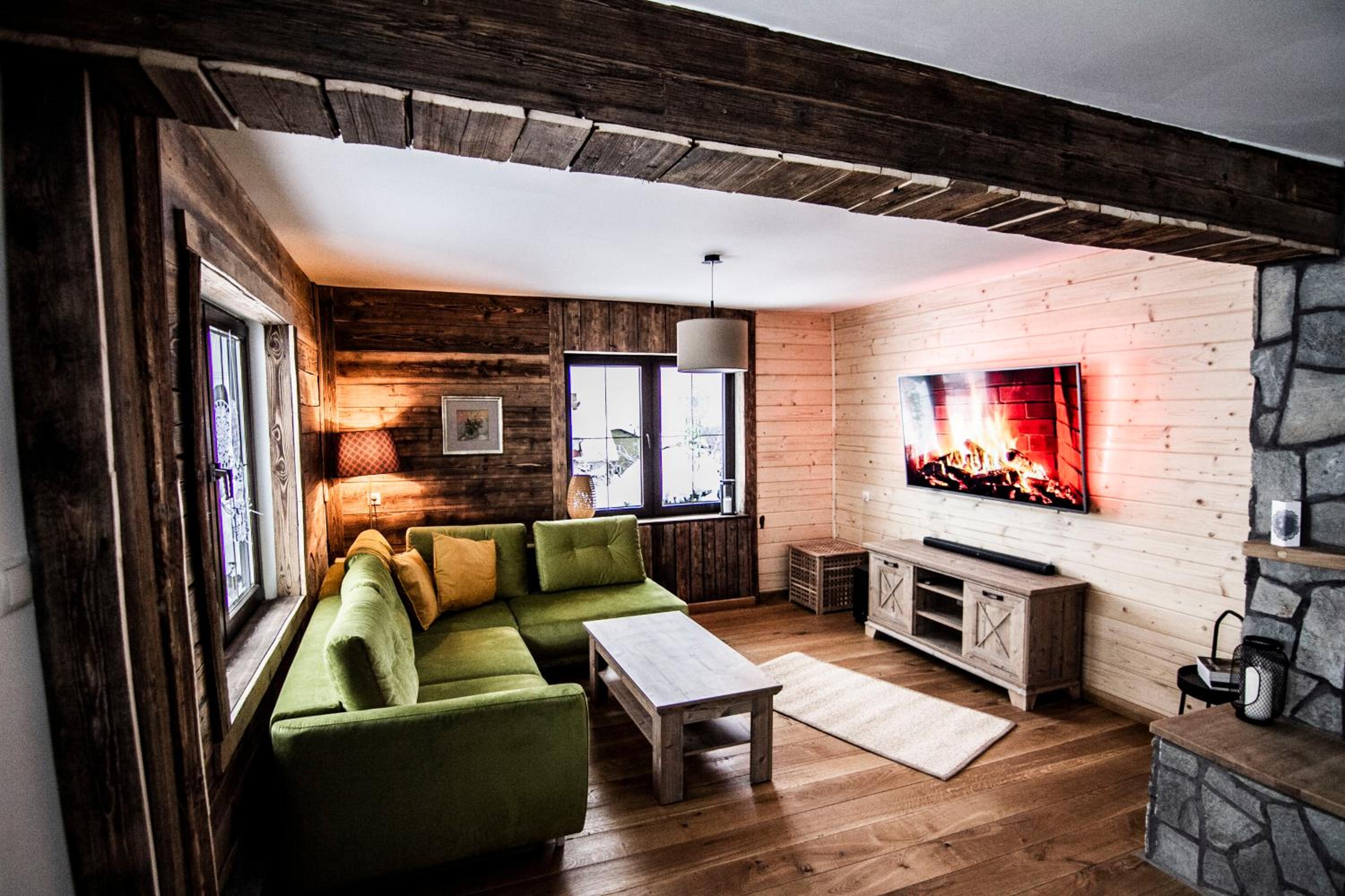 Three-Bedroom Chalet - Photo 6