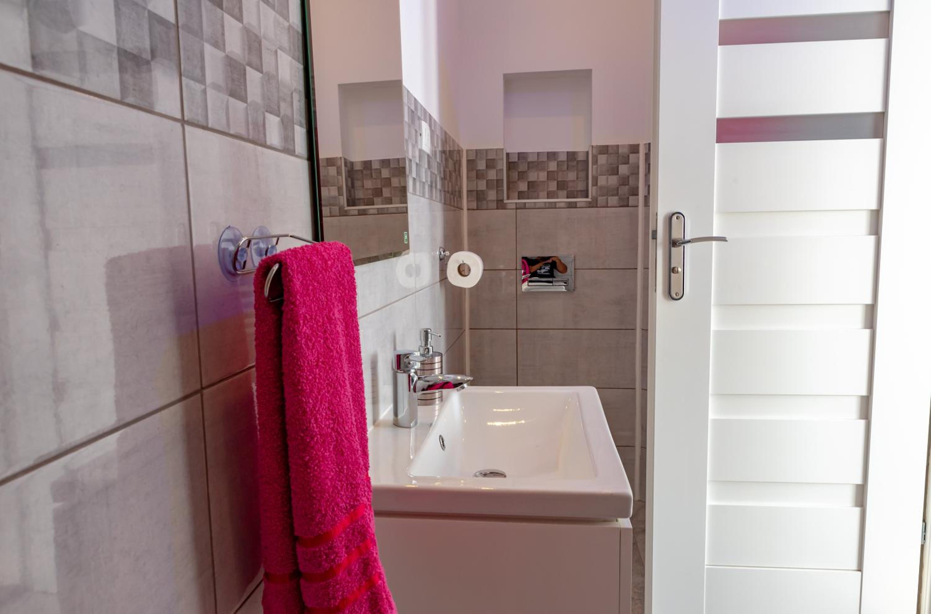 Studio Apartment with Sea View photo 2
