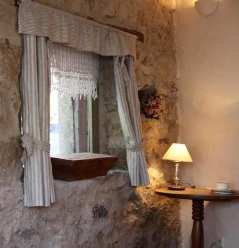Triple Room (2 Adults + 1 Child) photo 2