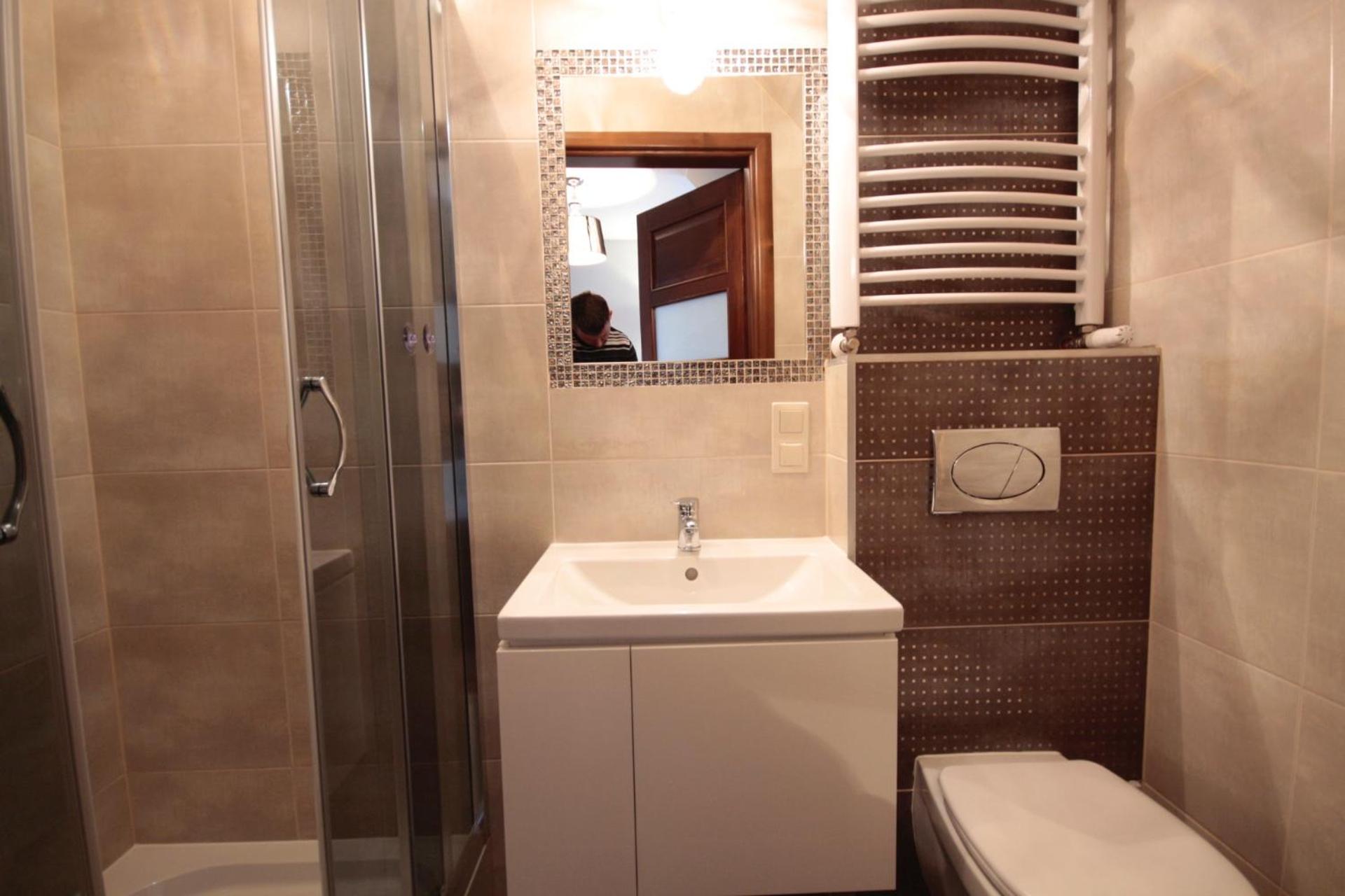 Double Room with Private Bathroom photo 3