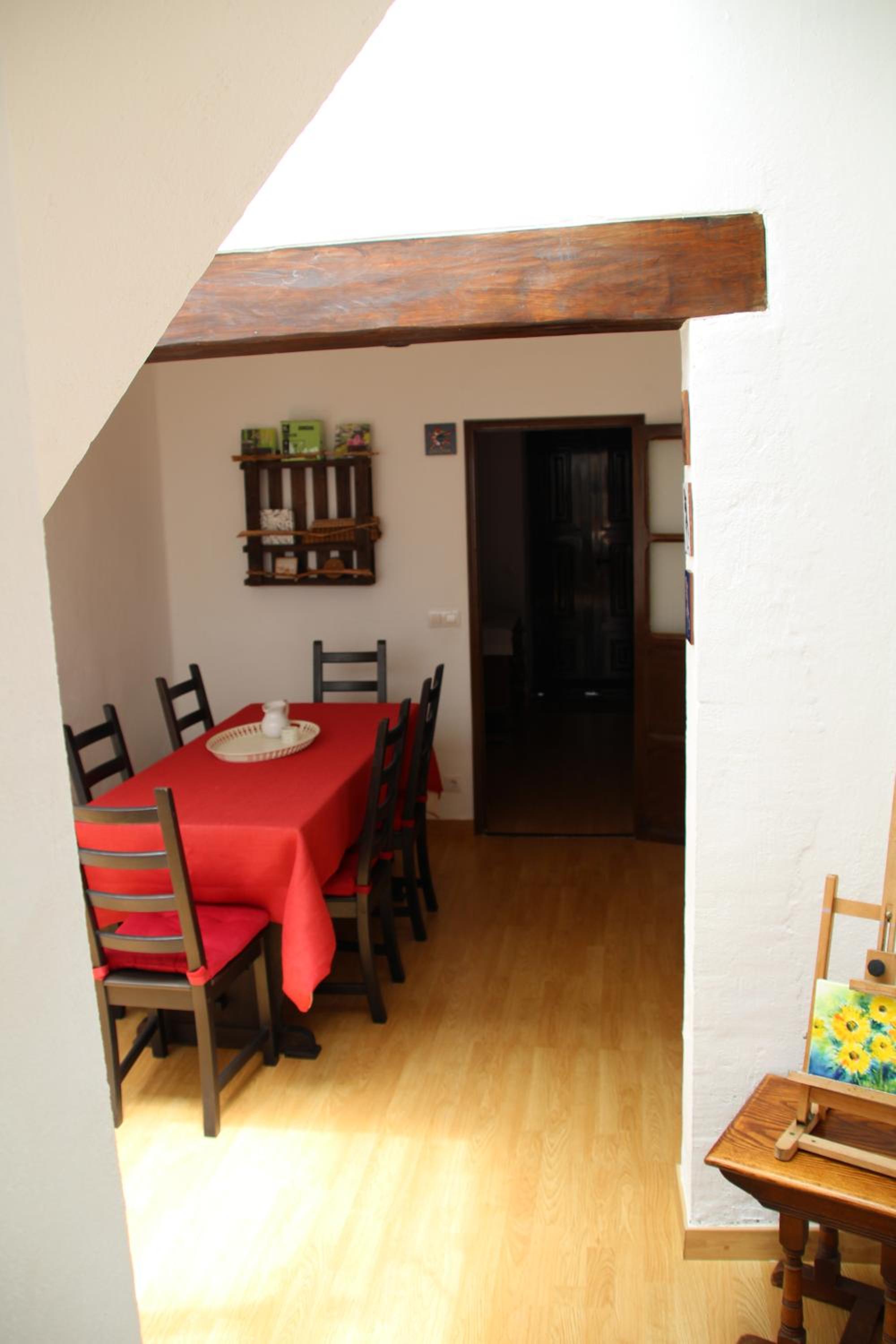Three-Bedroom House photo 3