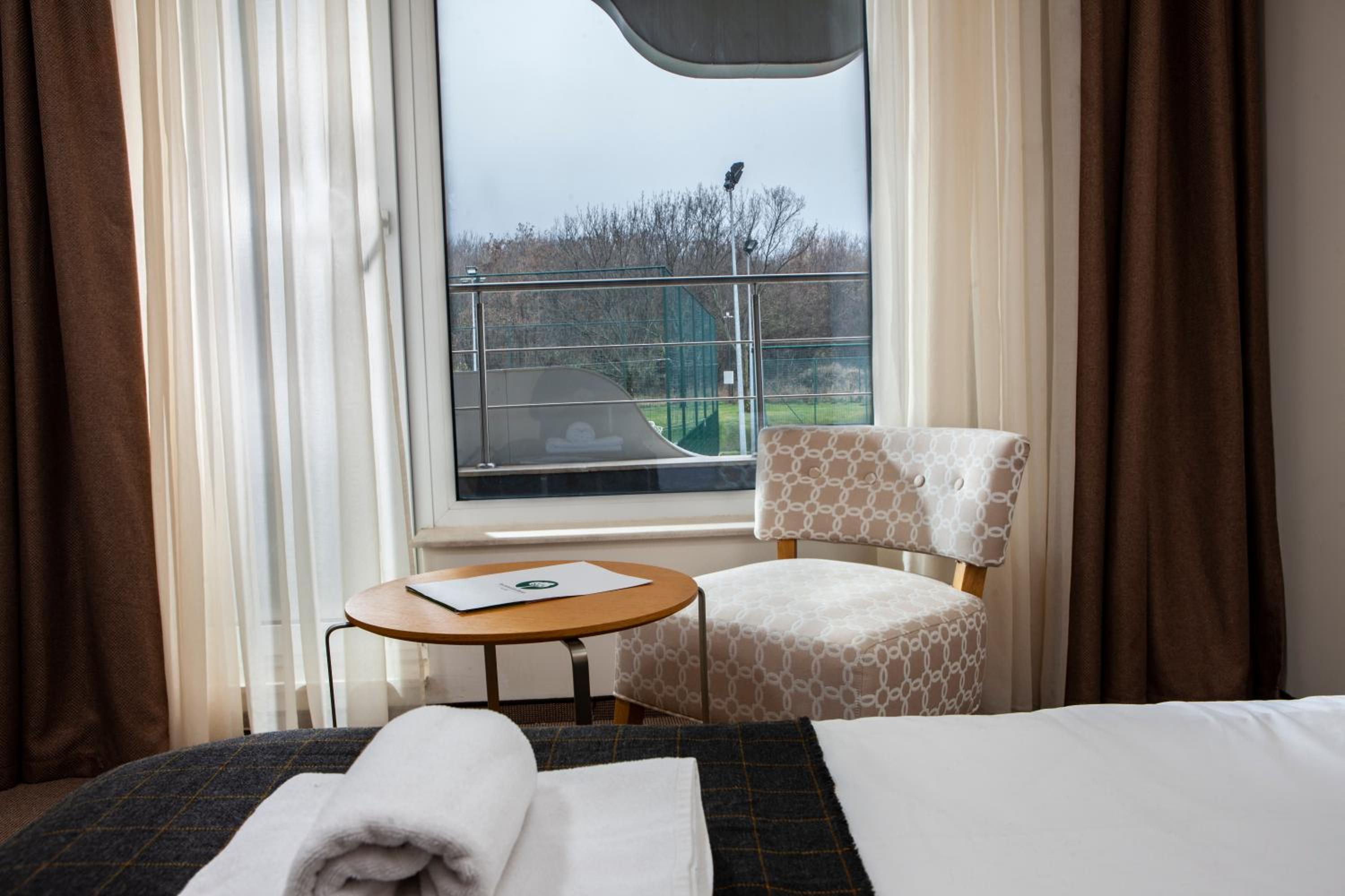 Single Room with Terrace
