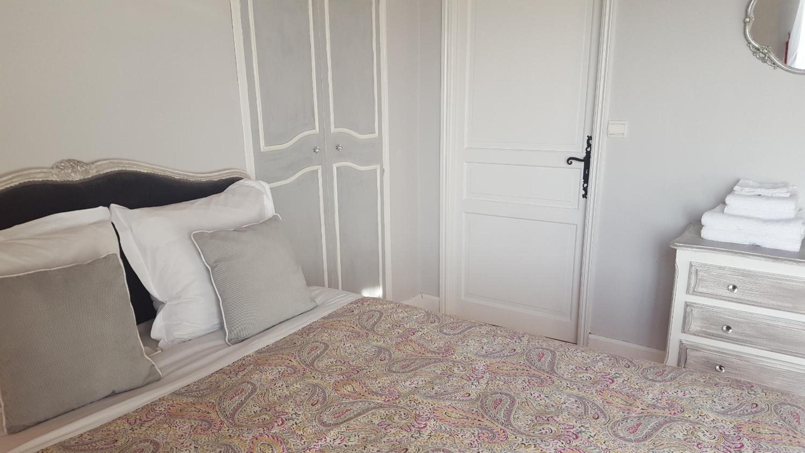 Double Room with Private Bathroom photo 3