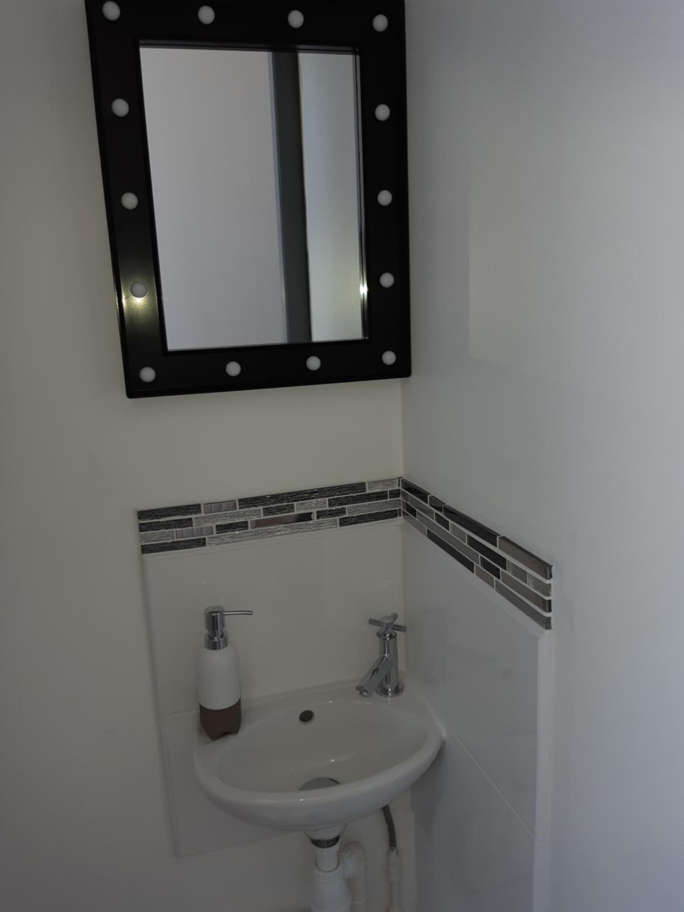 Family Room with Private Bathroom - Photo 13