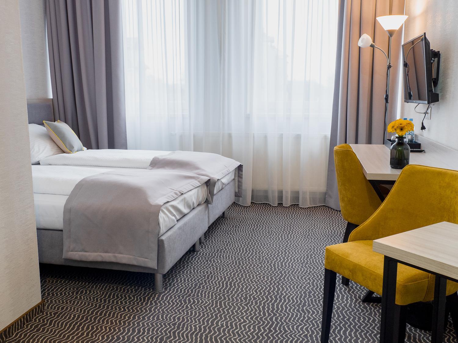 Double or Twin Room - Photo 2