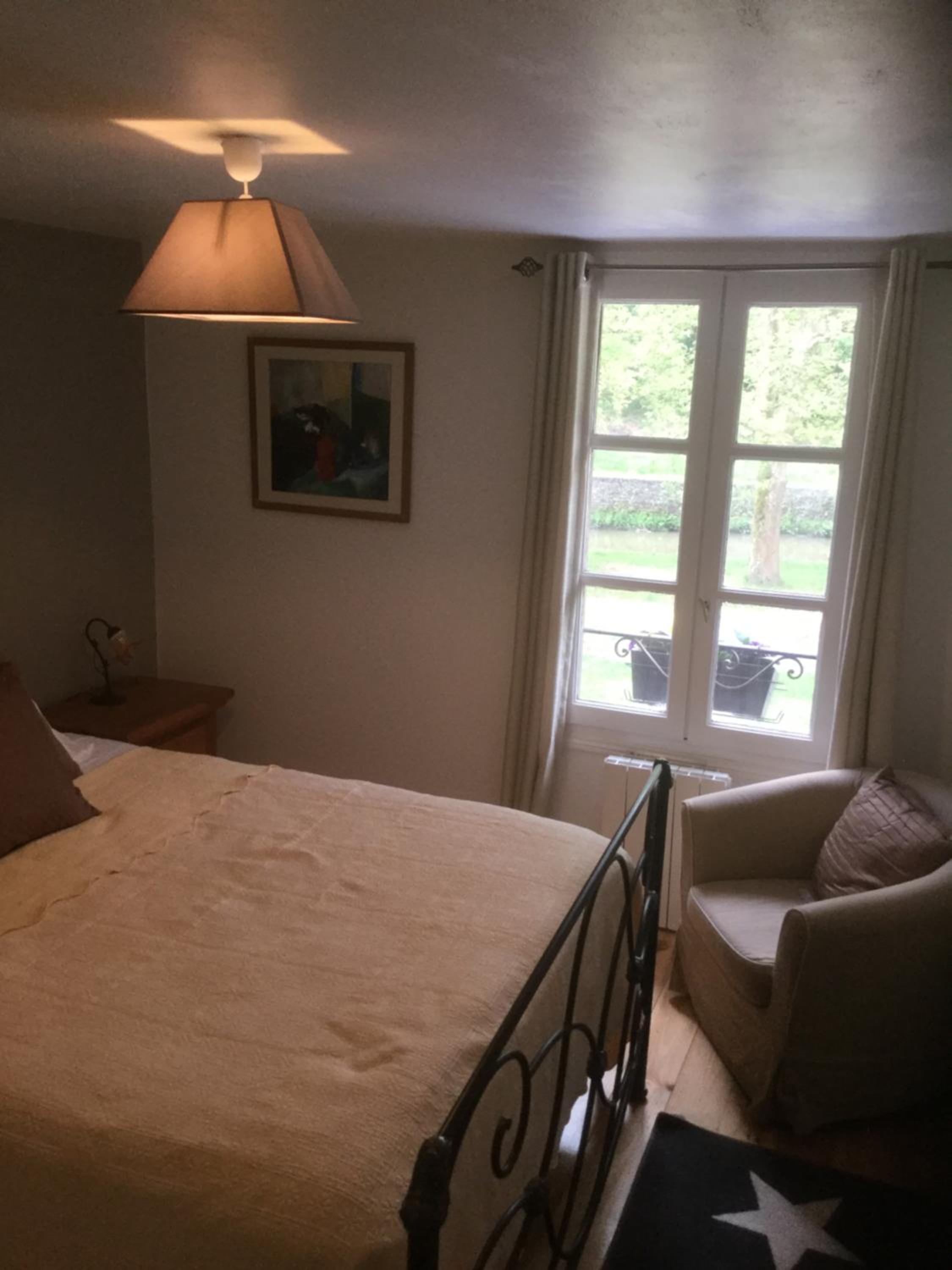 Double Room with Private Bathroom - Photo 13