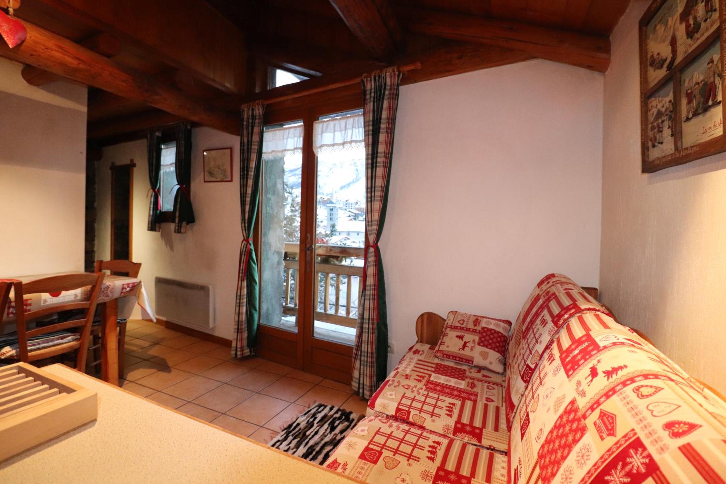 Apartment - Photo 31