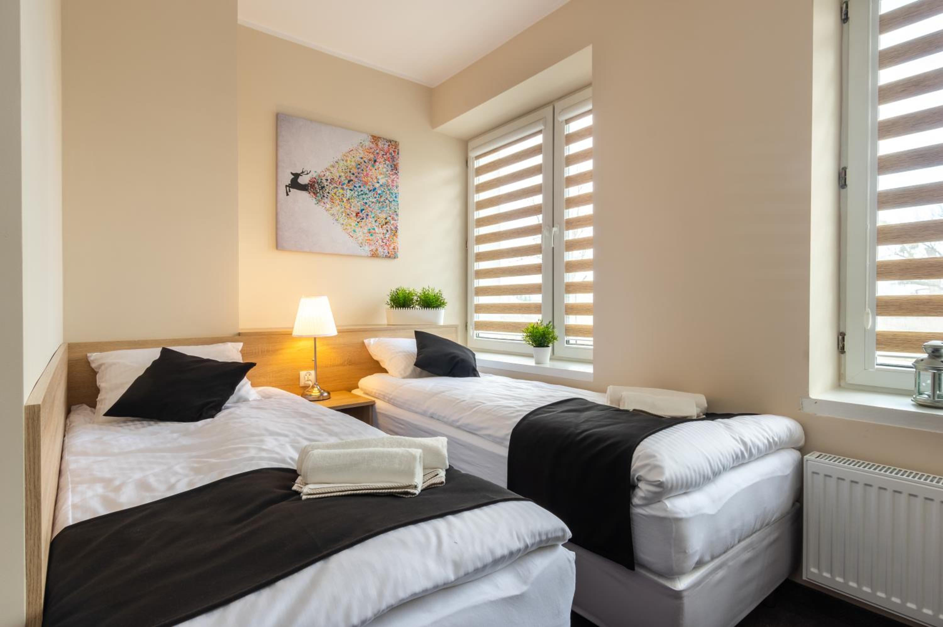 Standard Double Room - Photo 15