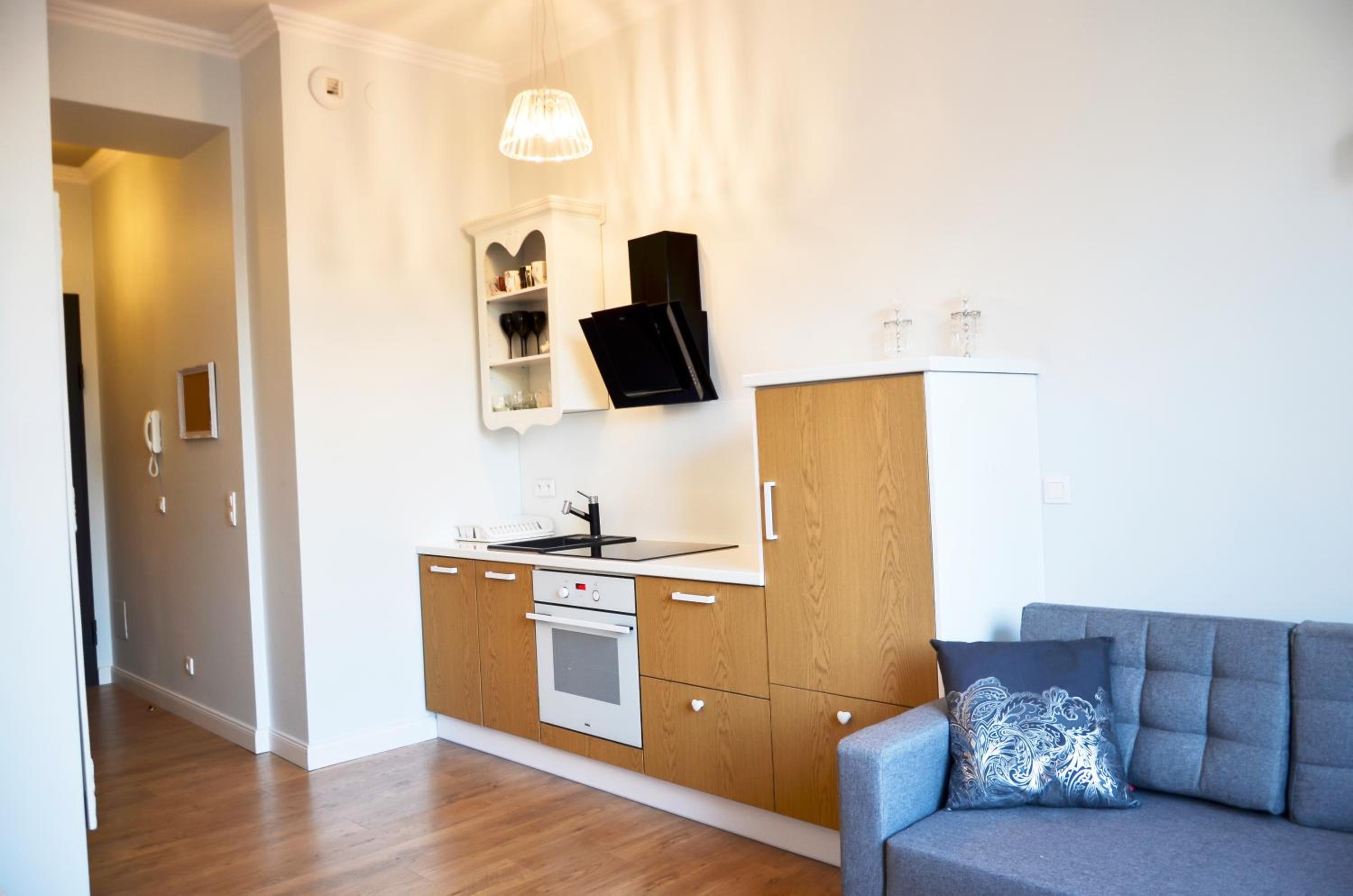 Studio Apartment - Photo 6