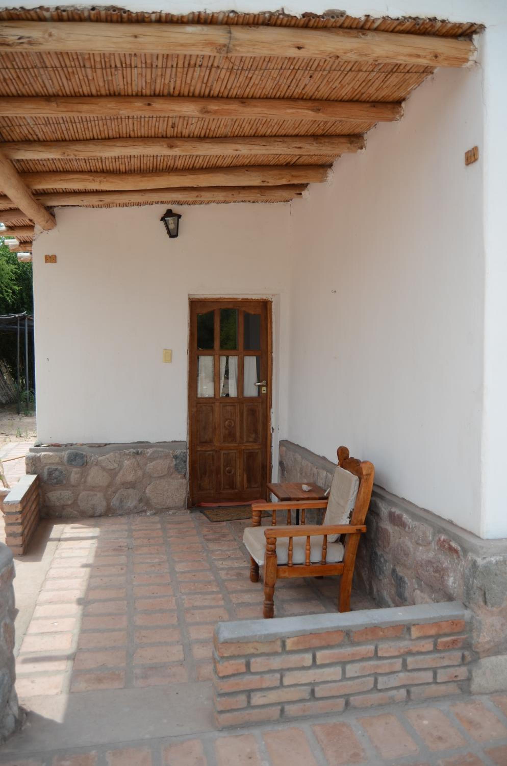 Bungalow (2 Adults) photo 2